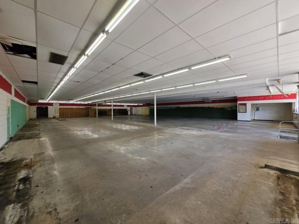 115 S Falls Blvd Property Photo 5