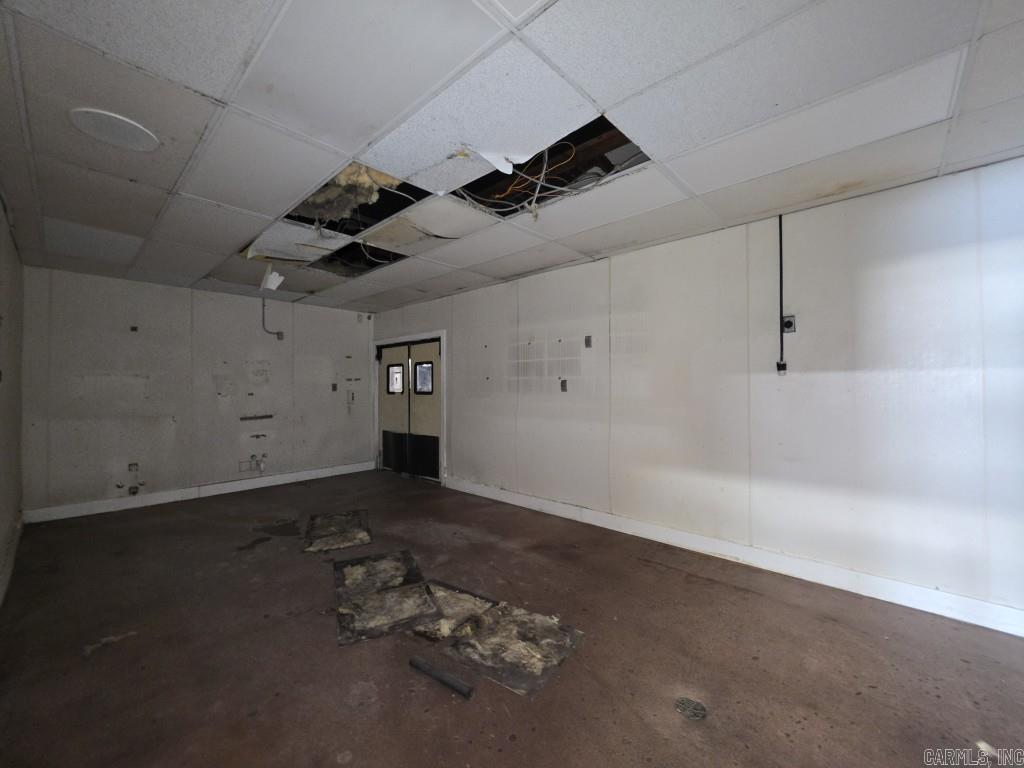 115 S Falls Blvd Property Photo 11