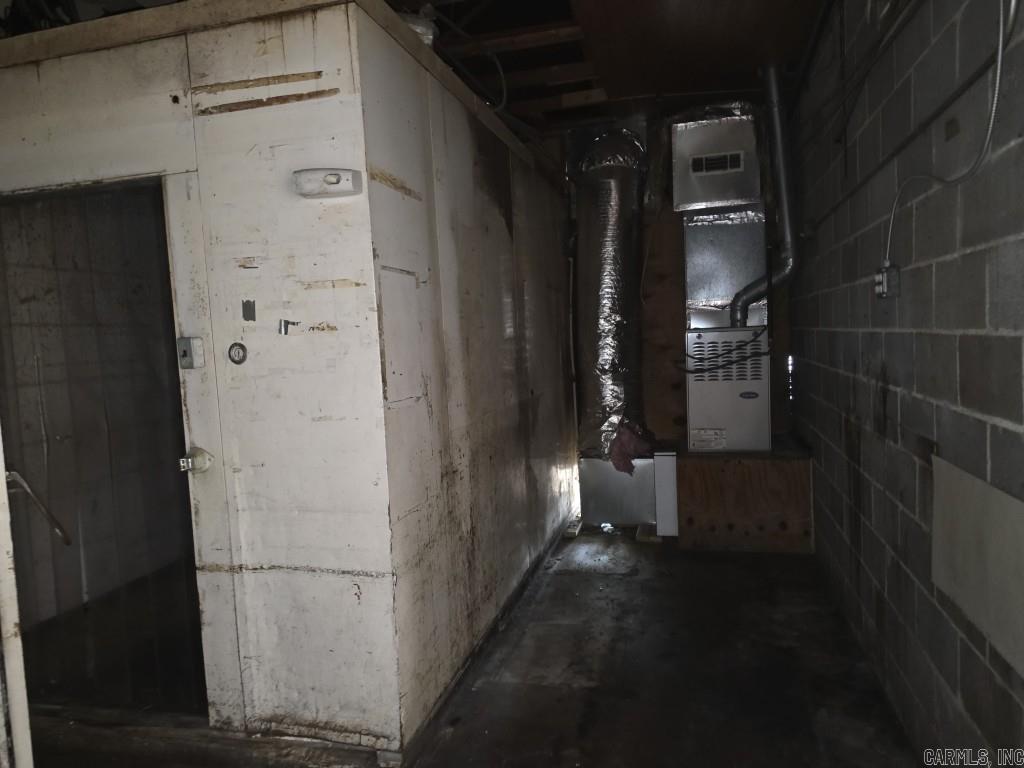 115 S Falls Blvd Property Photo 16