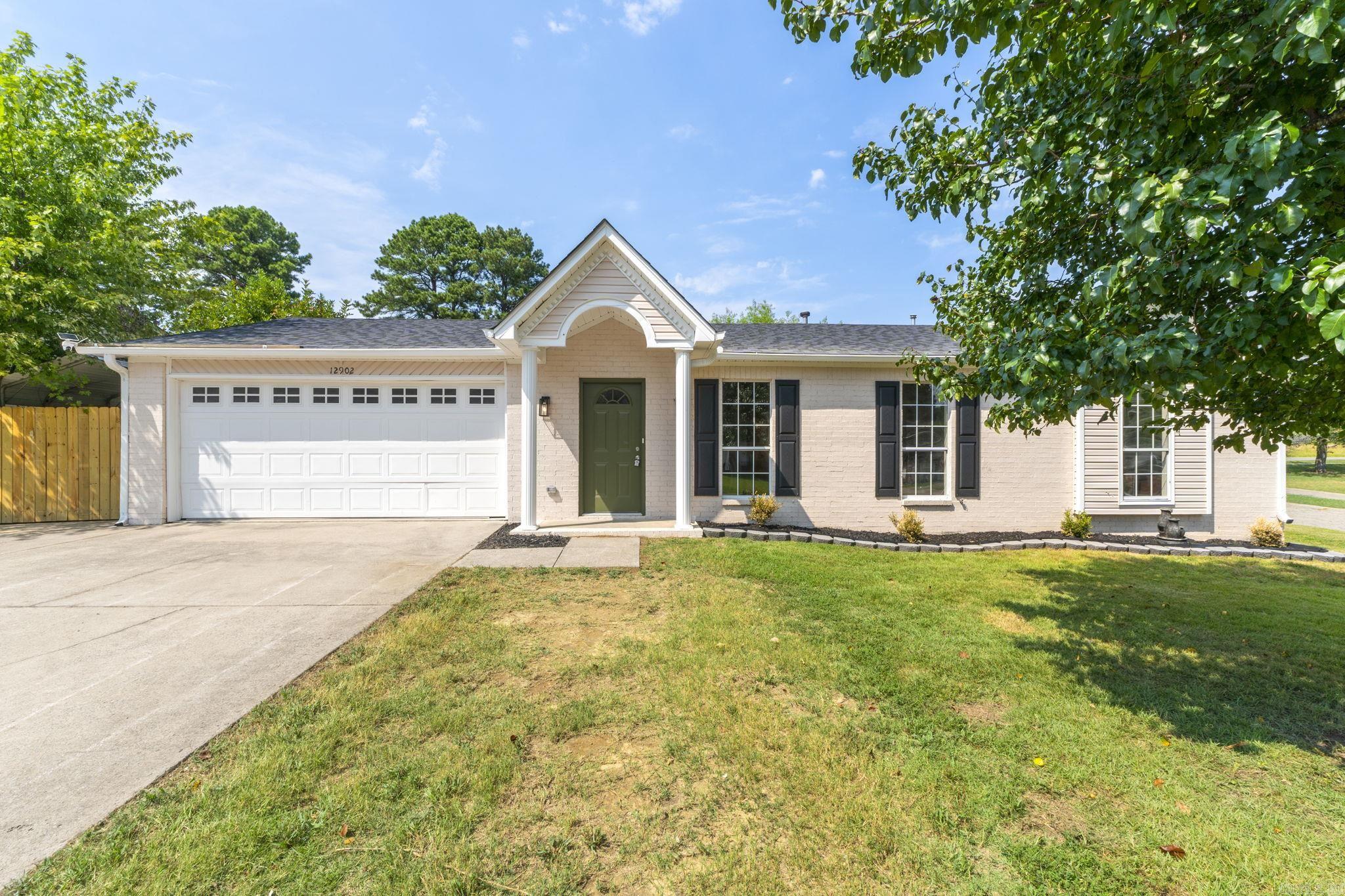 12902 Carousel Drive Property Photo 2