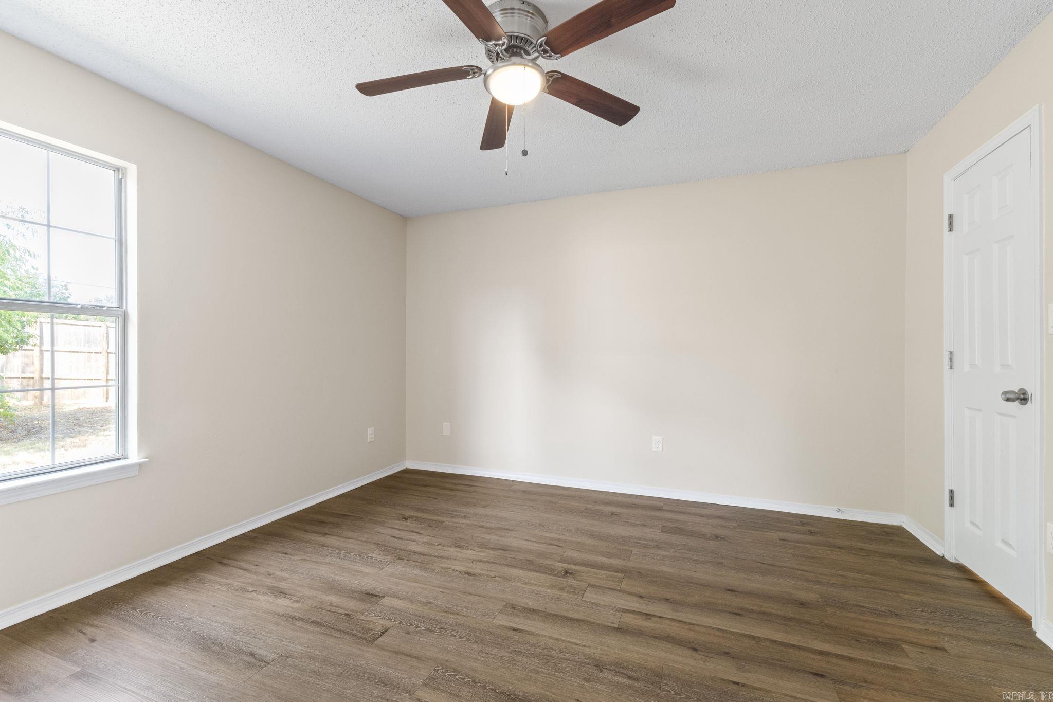 12902 Carousel Drive Property Photo 21