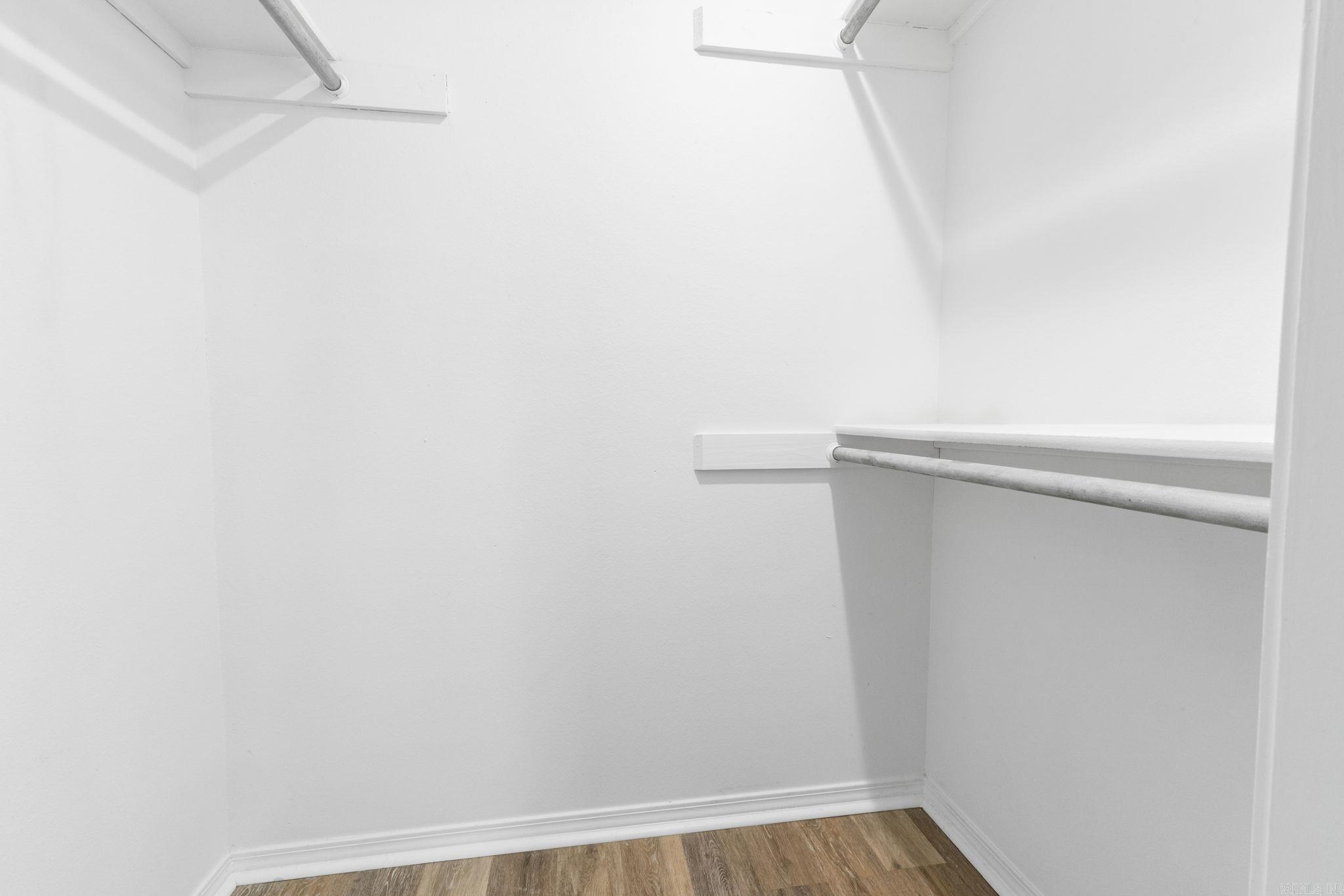 12902 Carousel Drive Property Photo 24
