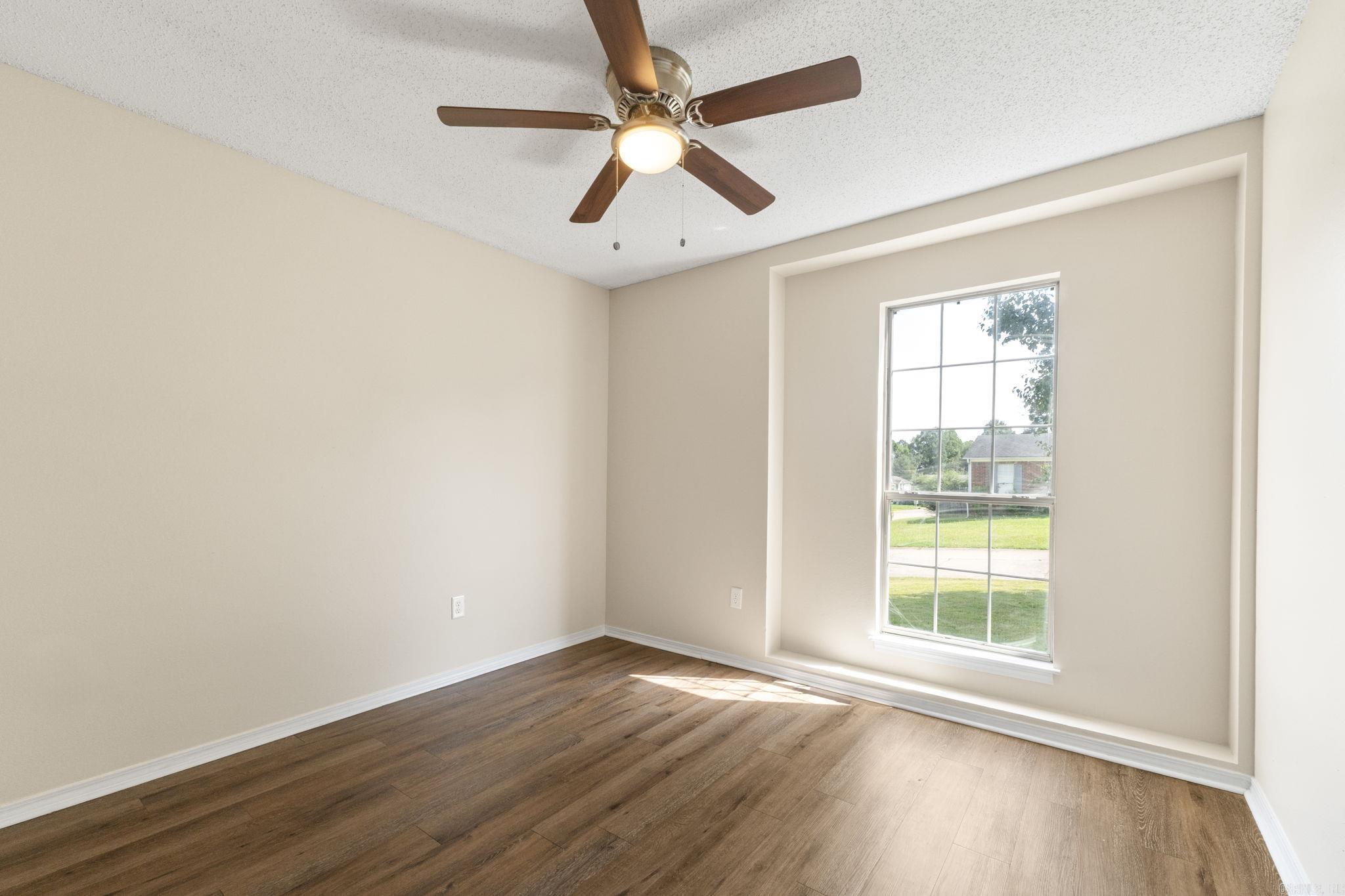 12902 Carousel Drive Property Photo 26