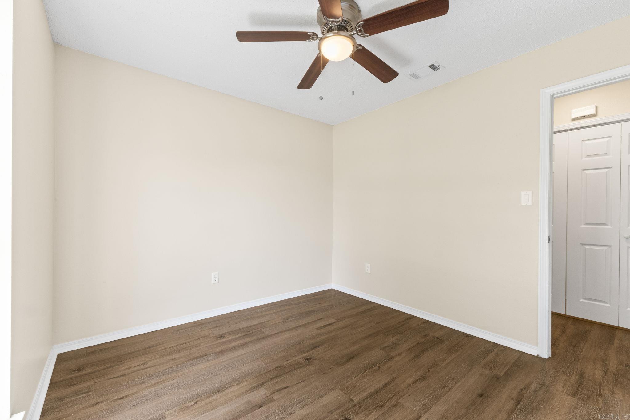 12902 Carousel Drive Property Photo 31