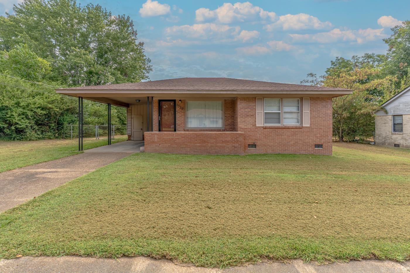 1318 Pardew St Property Photo 1