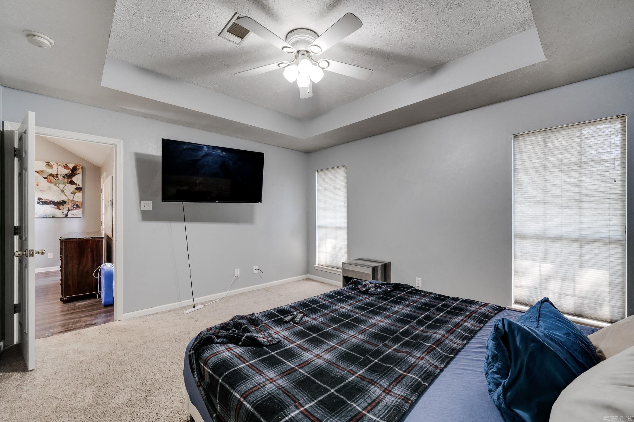 270 Pickwicket Dr Property Photo 22
