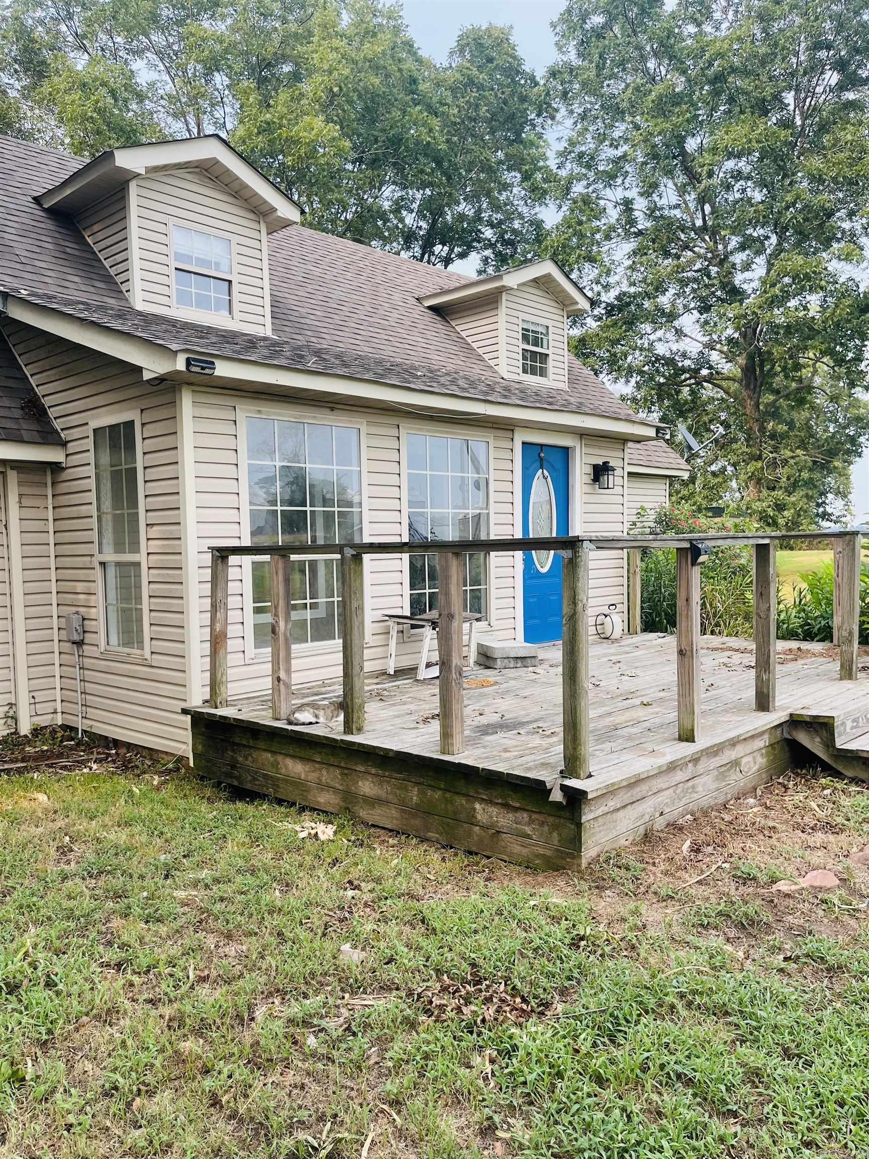 2027 E 82 Highway Property Photo 4
