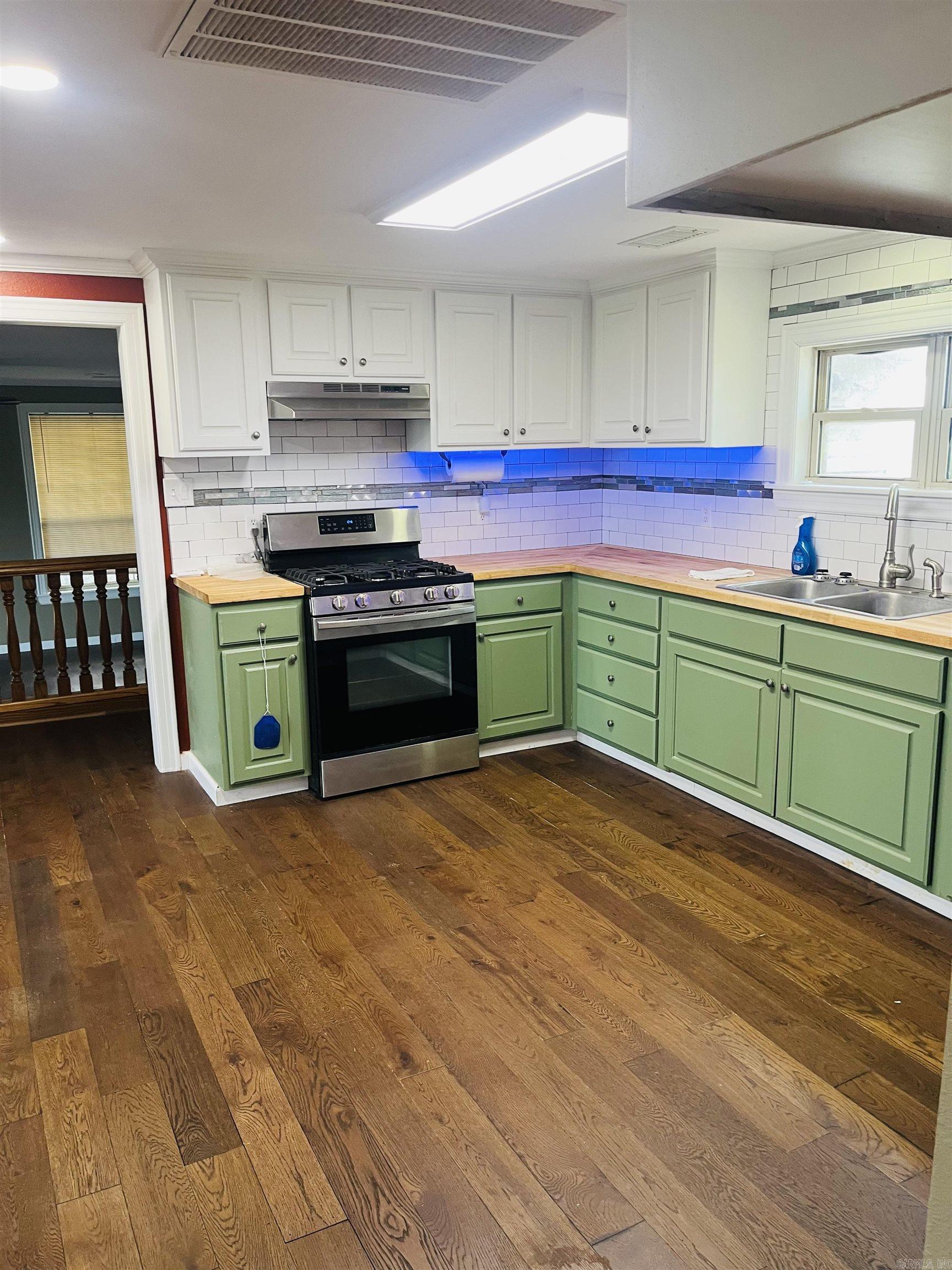 2027 E 82 Highway Property Photo 14