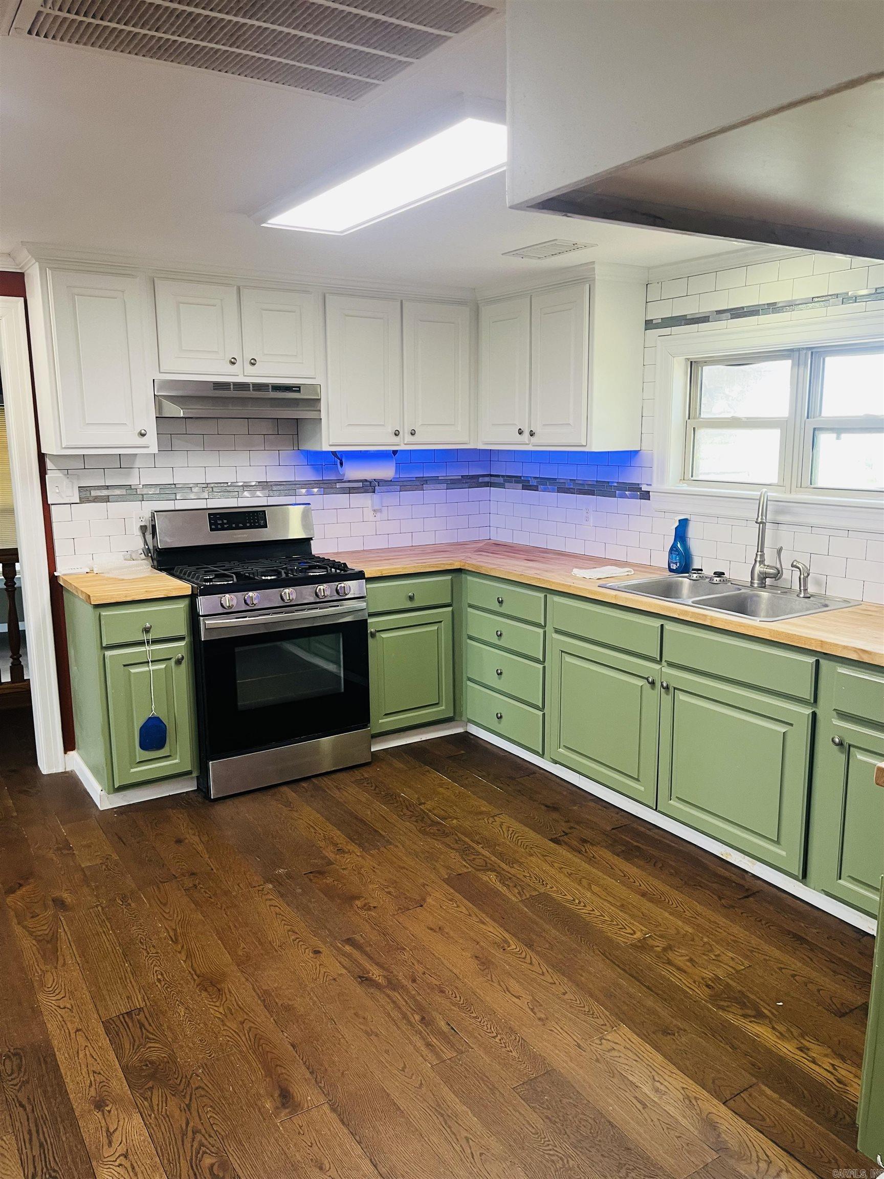 2027 E 82 Highway Property Photo 18