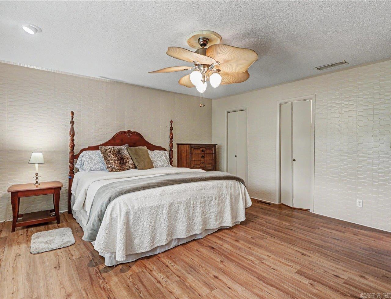 186 Echo Point Property Photo 22