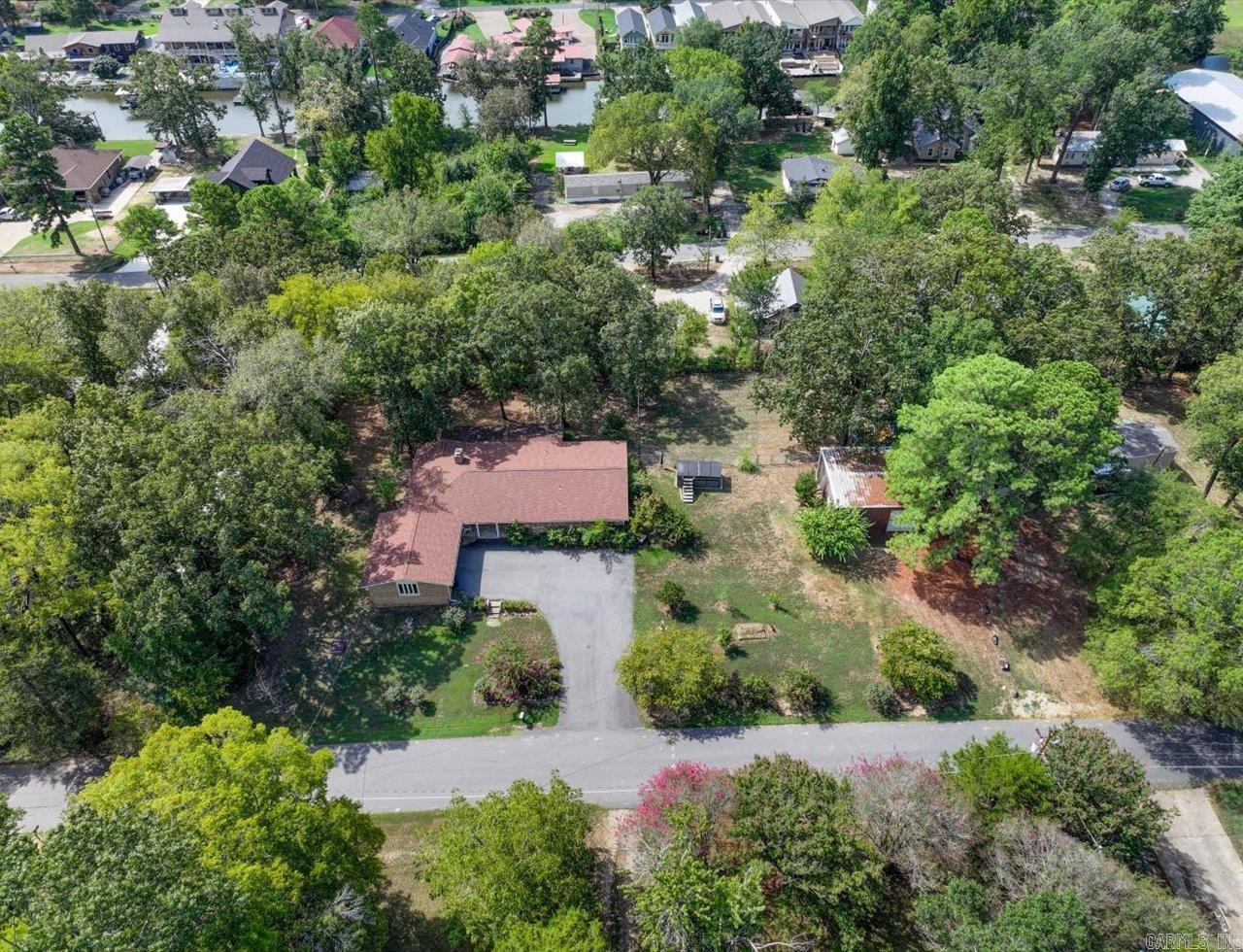 186 Echo Point Property Photo 42