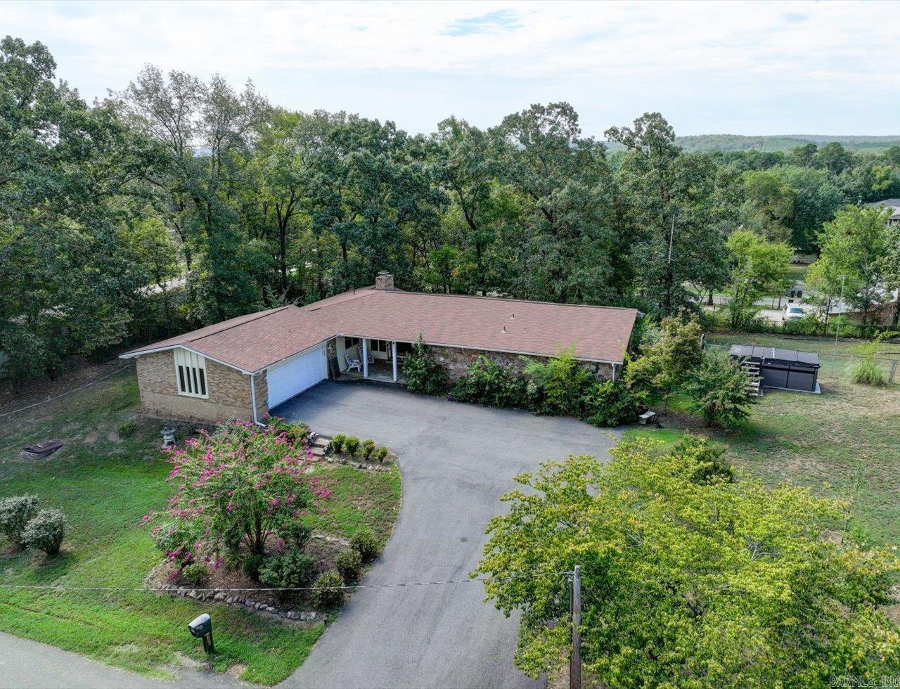 186 Echo Point Property Photo 44
