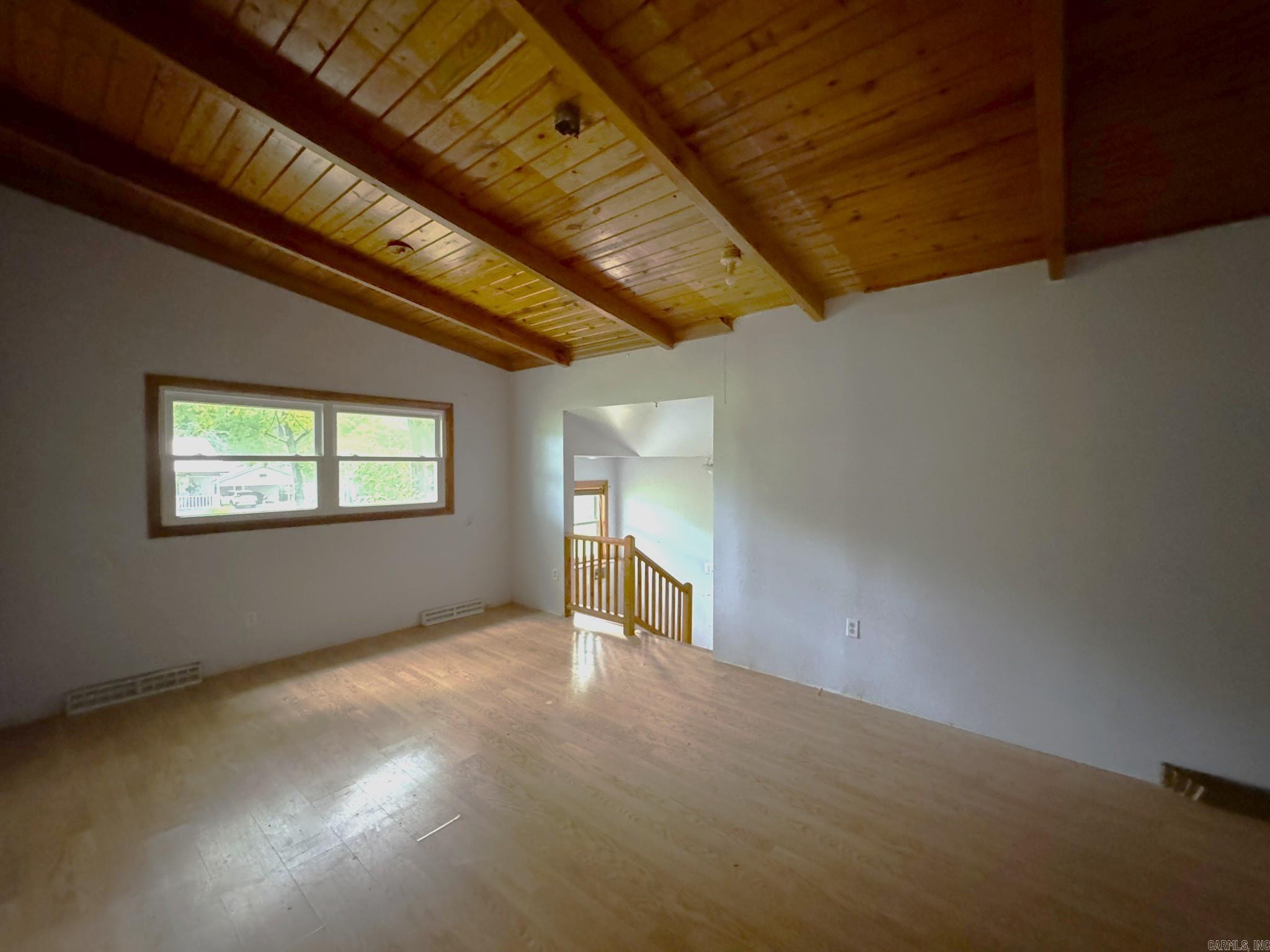 40 Lorene Street Property Photo 5