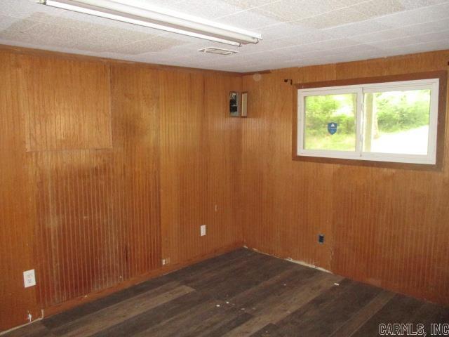 40 Lorene Street Property Photo 9