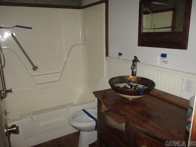 40 Lorene Street Property Photo 10