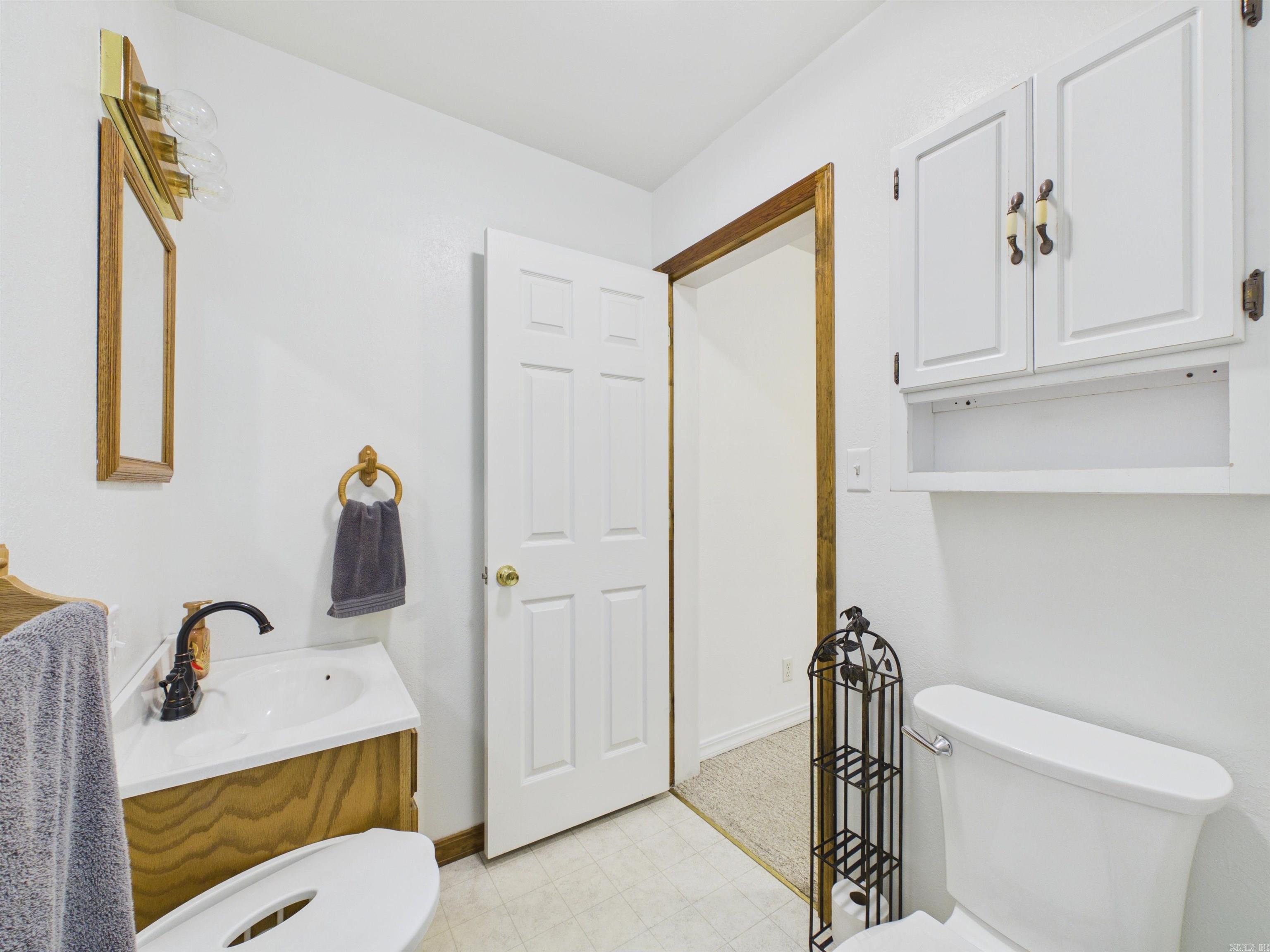 619 E Center Property Photo 24