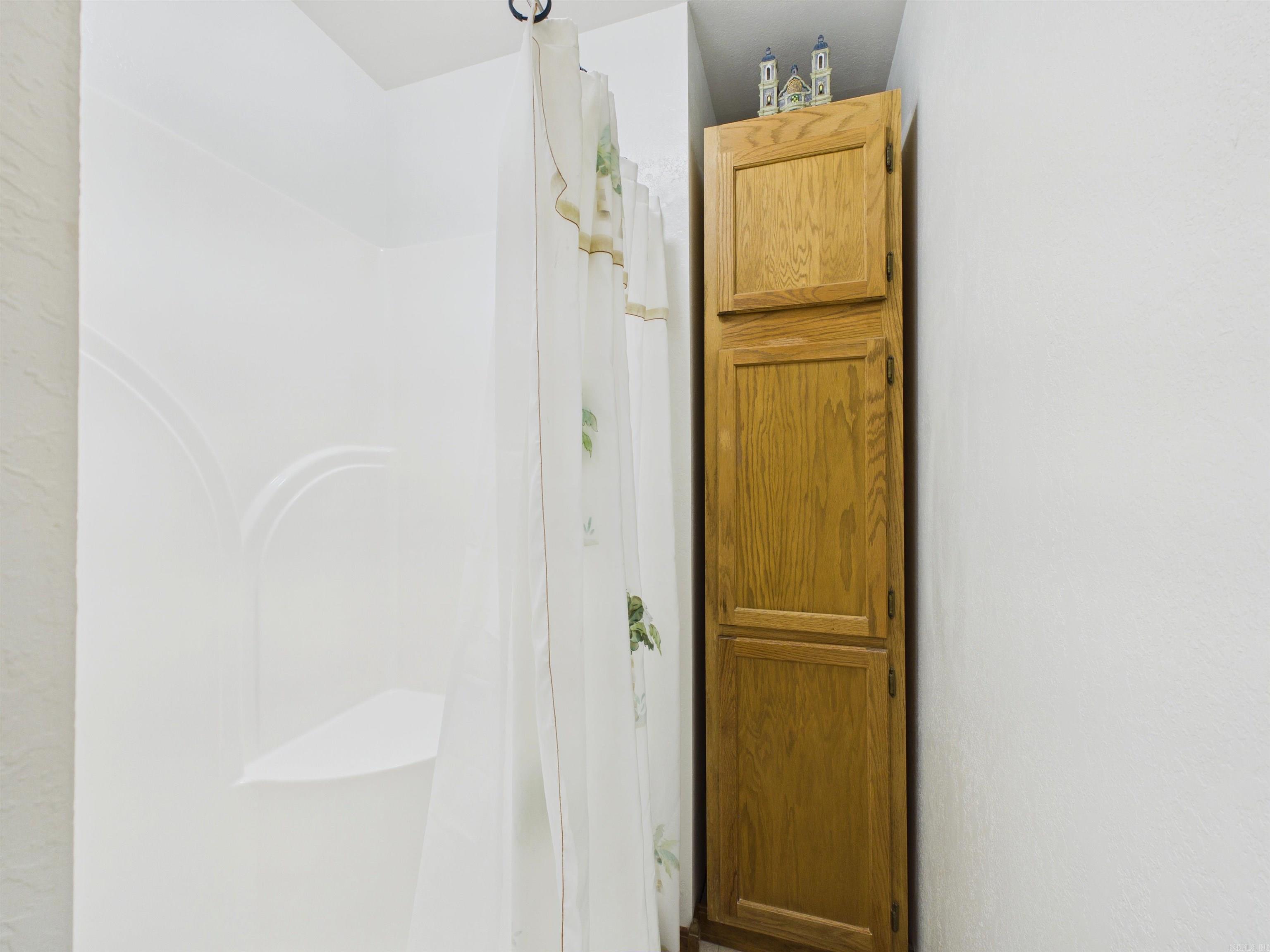 619 E Center Property Photo 26