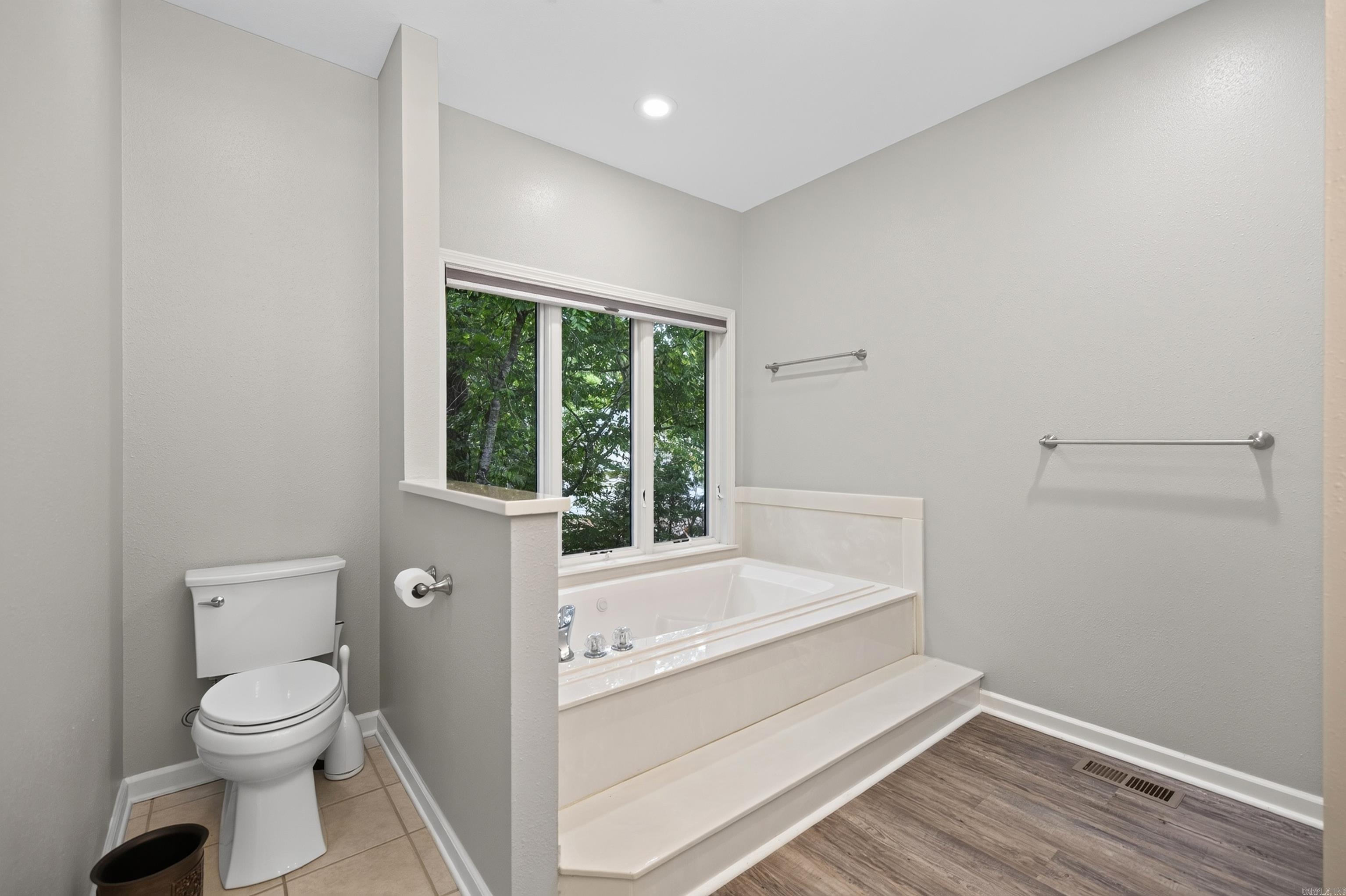 3 Magellan Circle Property Photo 22
