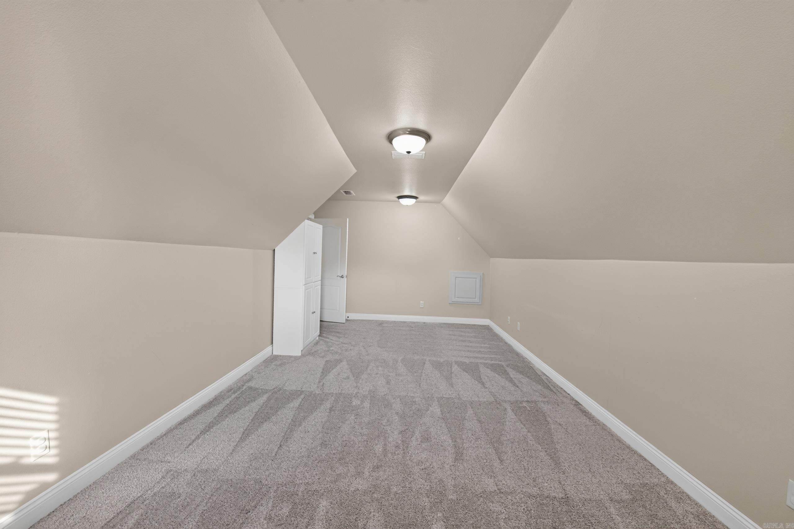 20 Wellington Place Property Photo 34