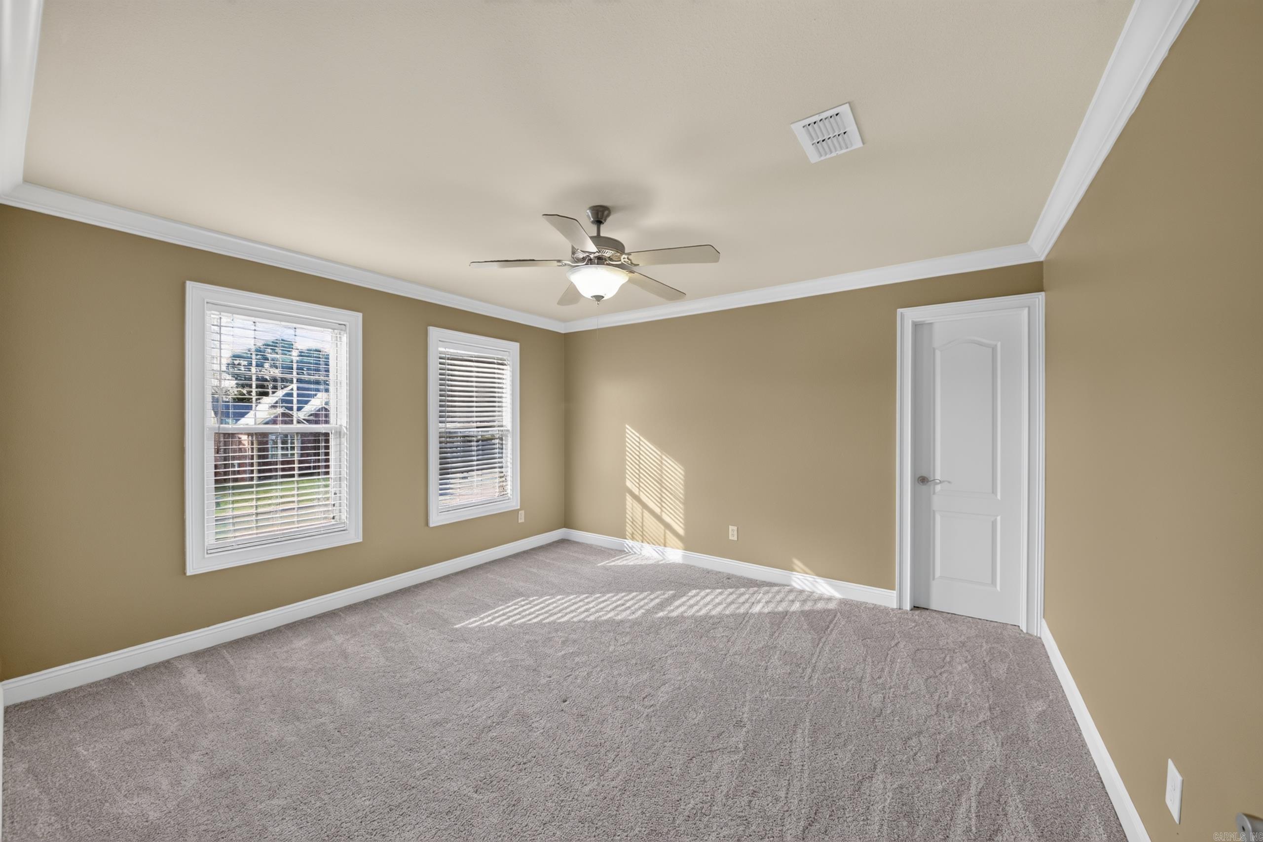 20 Wellington Place Property Photo 35