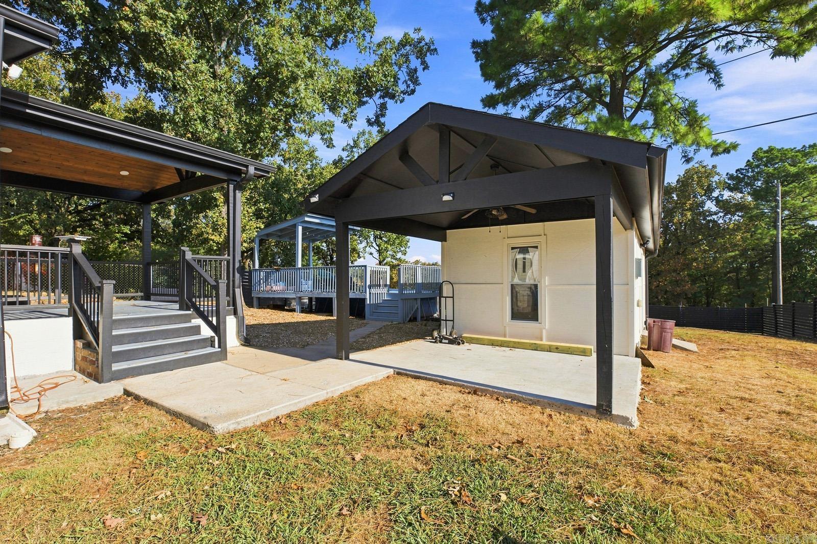 60 Sunset Drive Property Photo 28