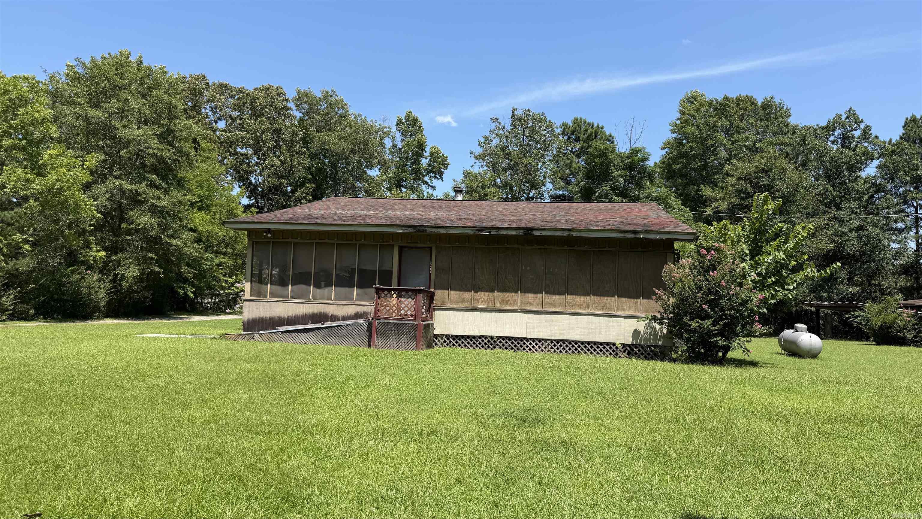 9211 Casey Lane Property Photo 15