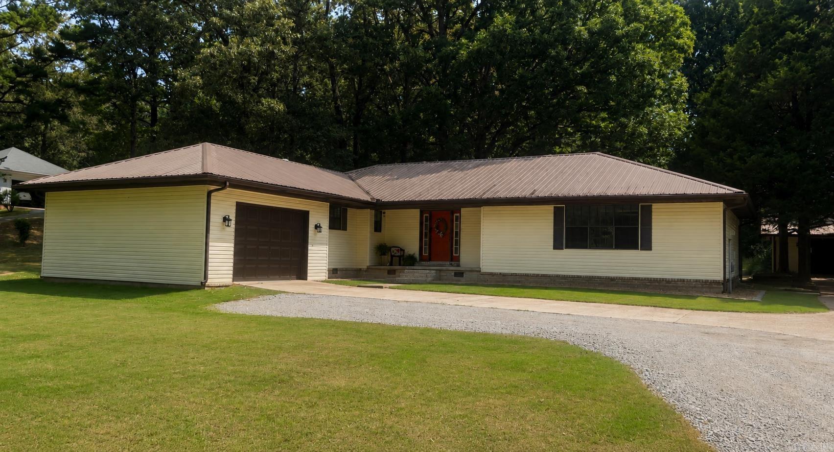 911 Roselee Drive Property Photo 22