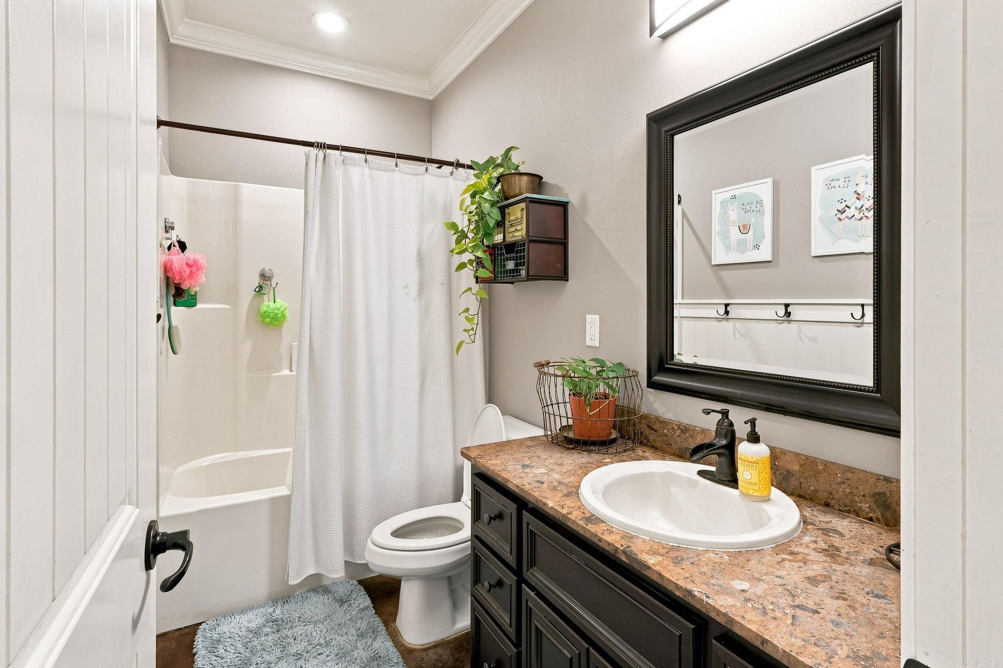 2815 Gulfshore Drive Property Photo 10