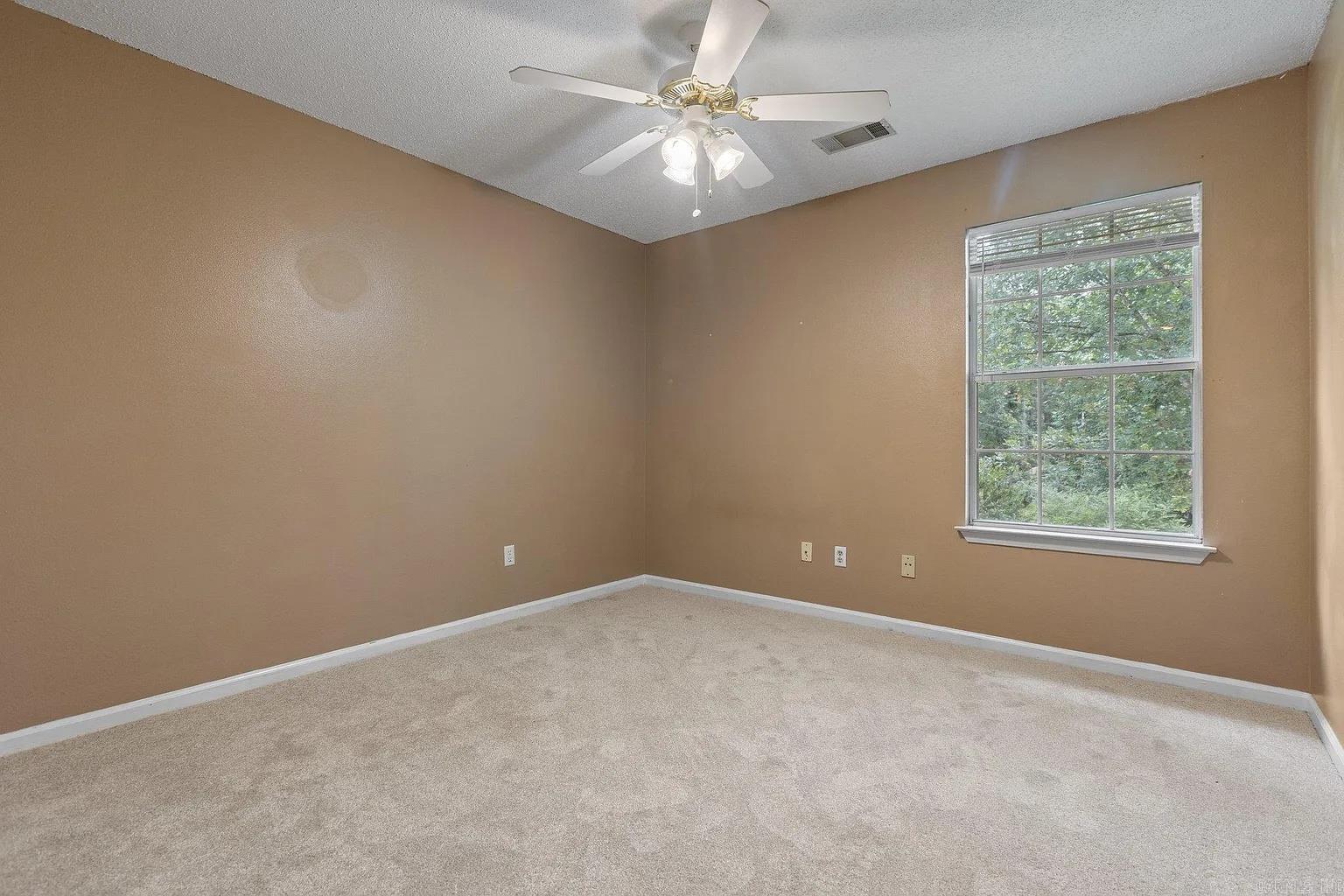 12926 Westglen Drive Property Photo 17