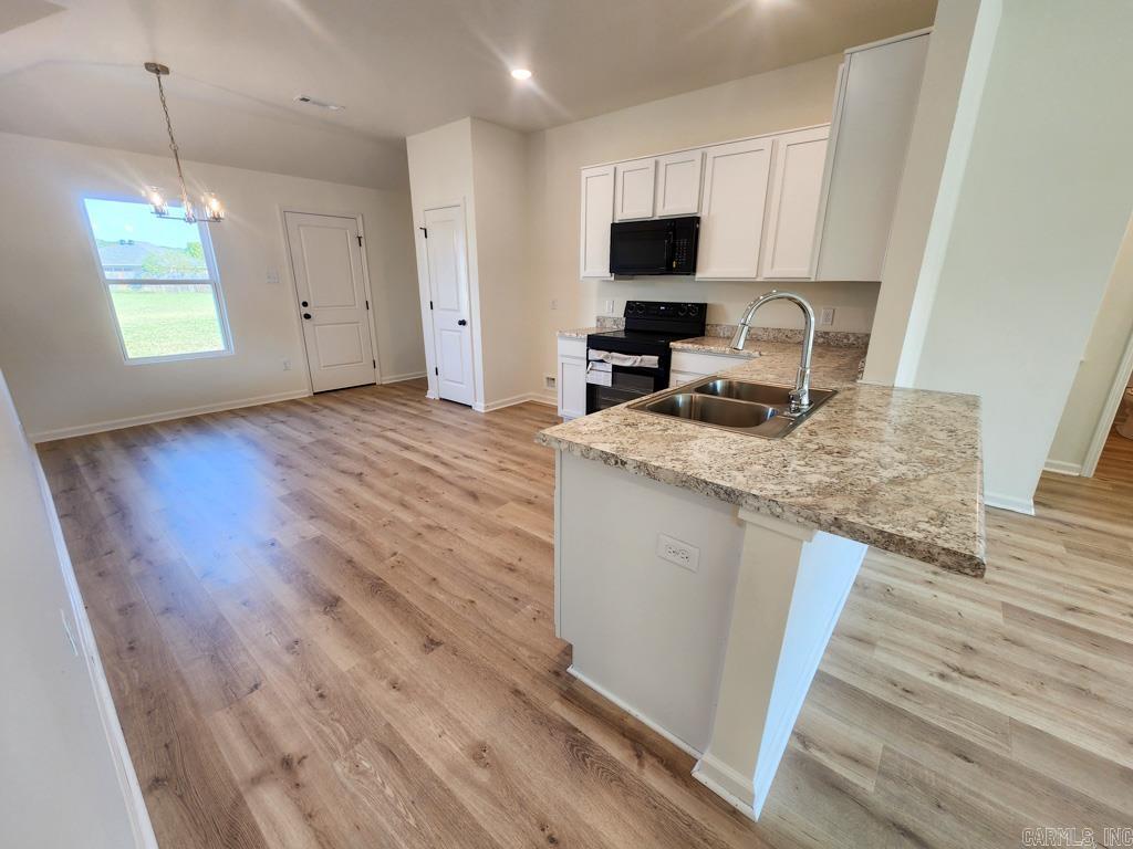 3510 Homestead Rd Property Photo 5