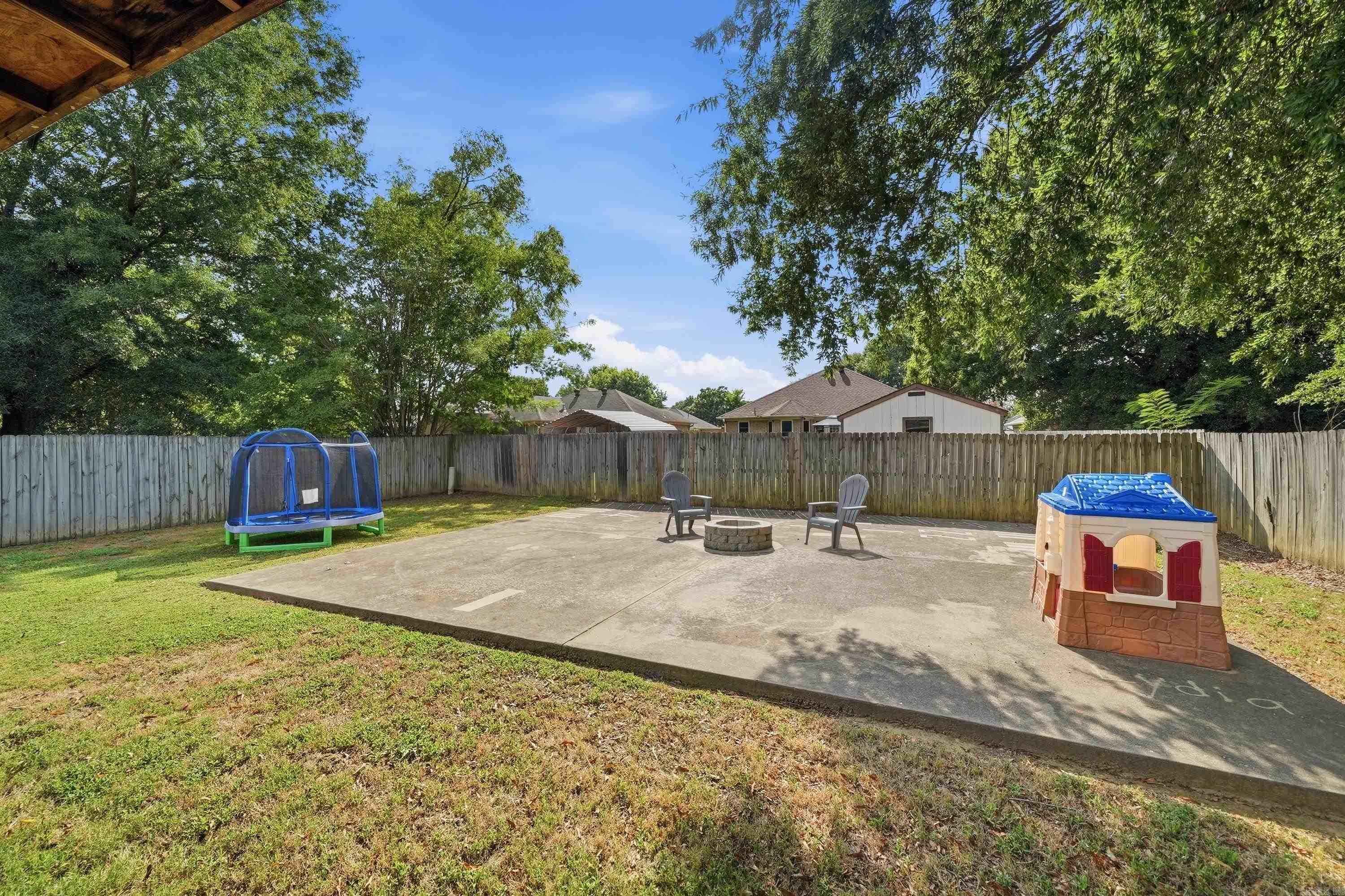 1135 Mimosa Dr Property Photo 46