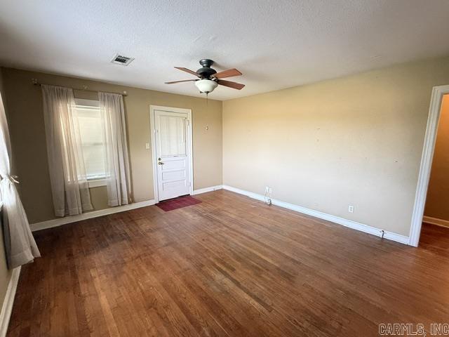 501 Ne 4th Street Property Photo 2