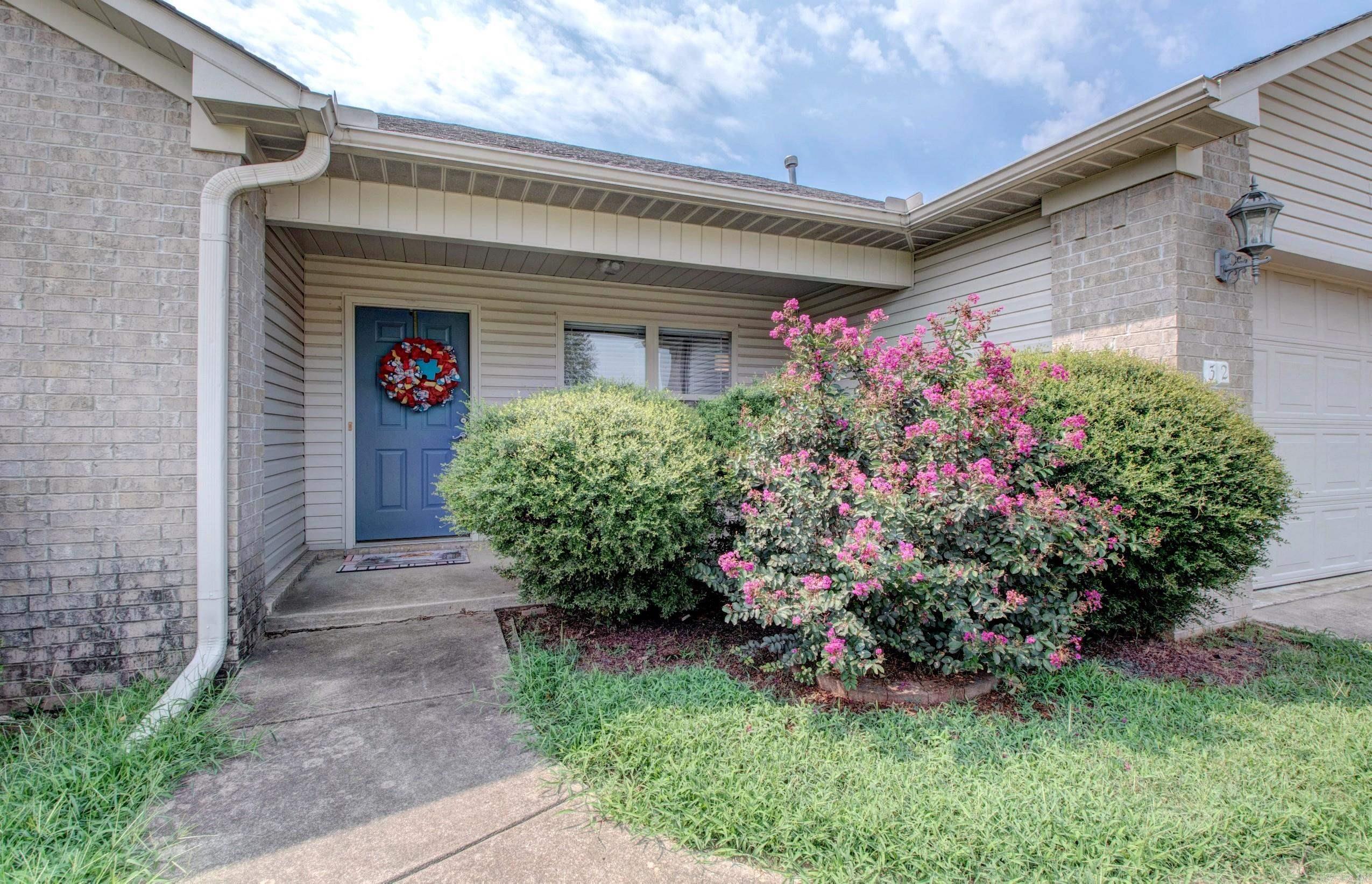 32 Seminole Circle Property Photo 4