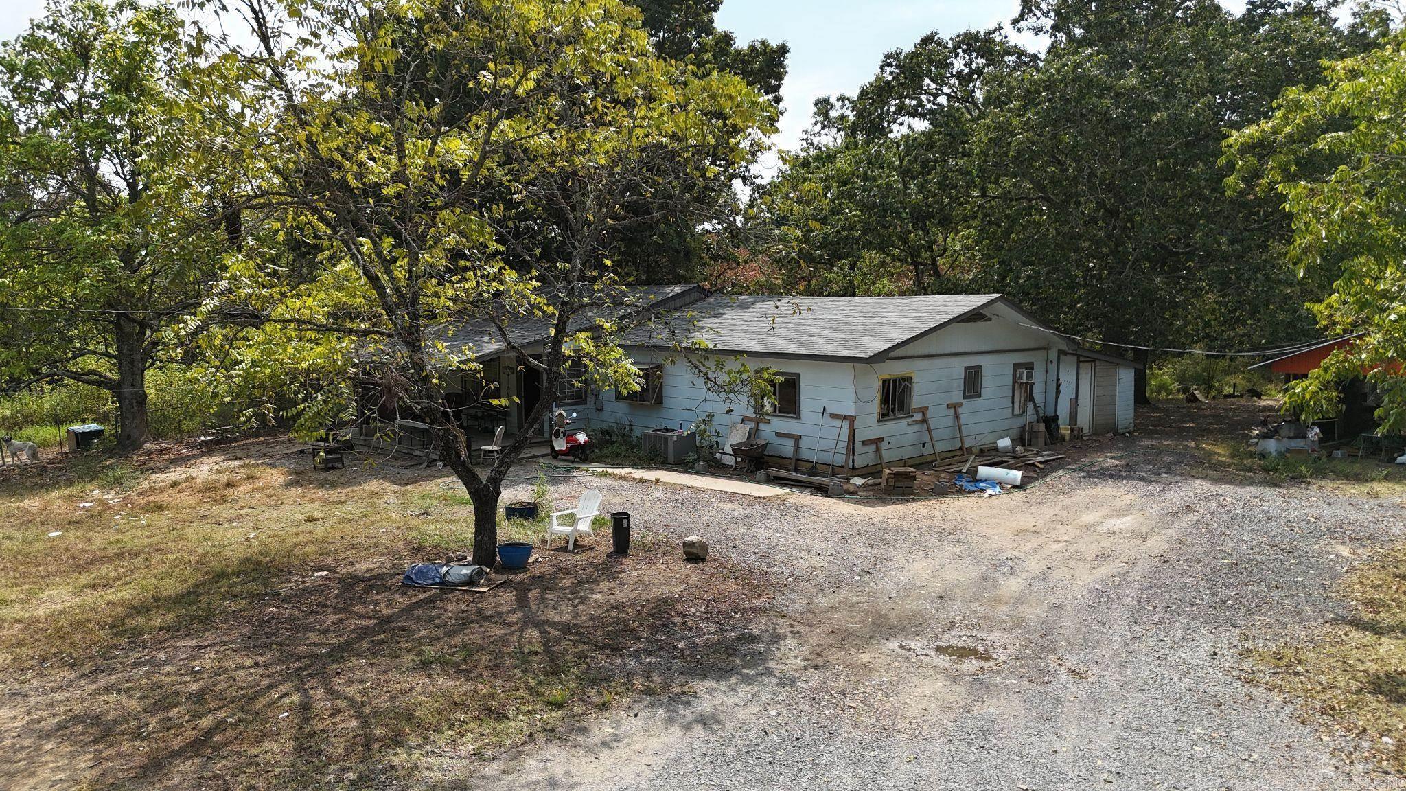 405 Center Street Property Photo 3