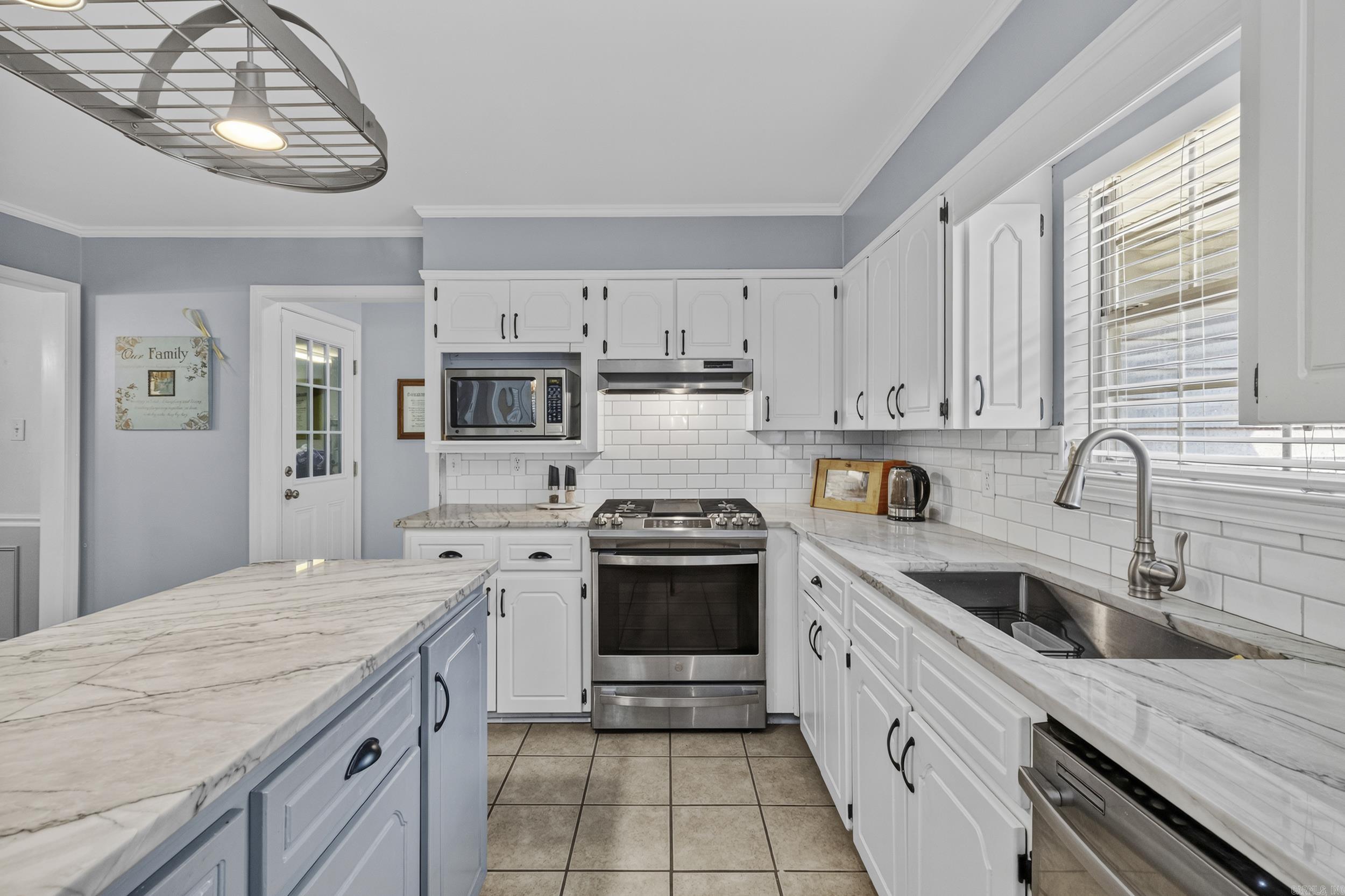 15 Tennyson Court Property Photo 11