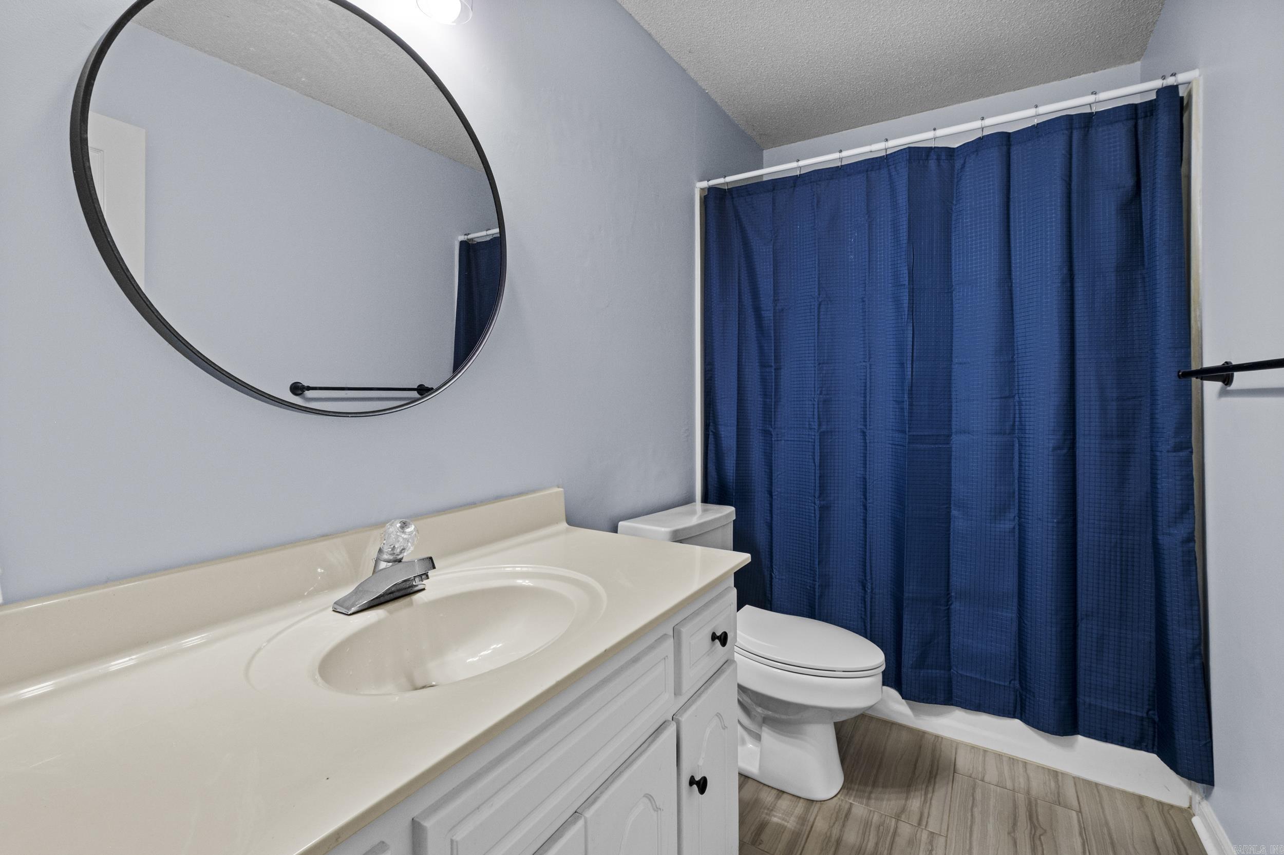 15 Tennyson Court Property Photo 28