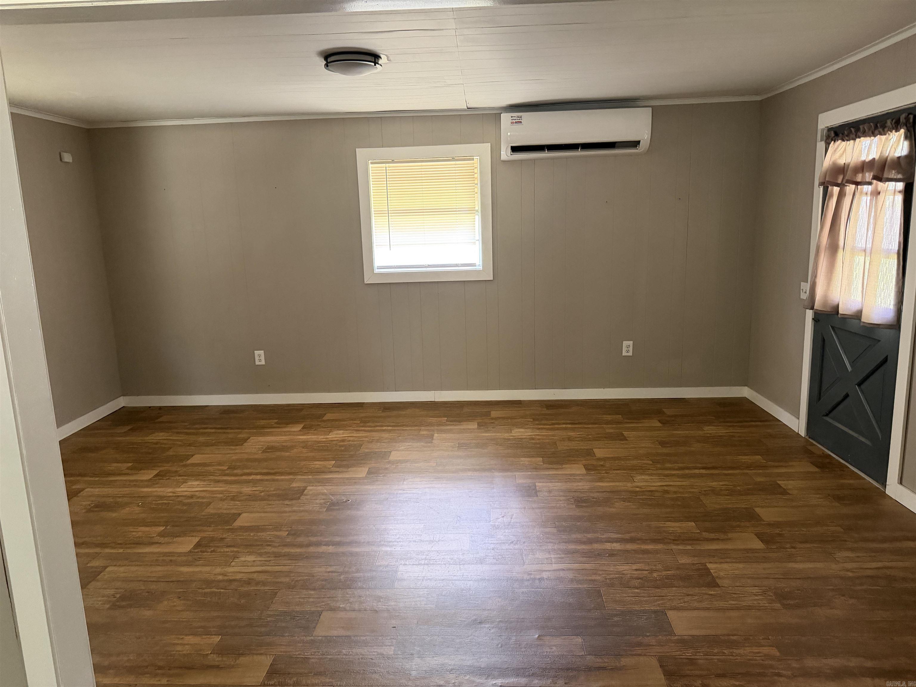212 N Union Avenue Property Photo 2