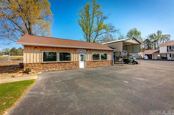 8546 Edgemont Rd Property Photo 2
