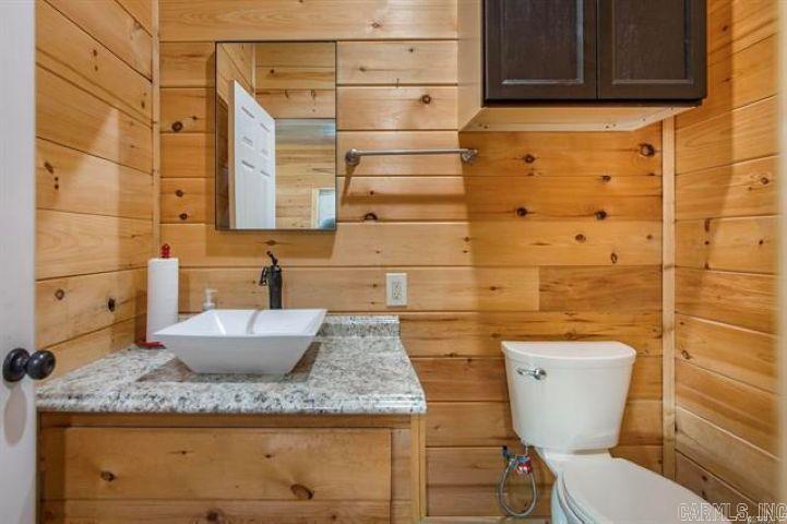 8546 Edgemont Rd Property Photo 22