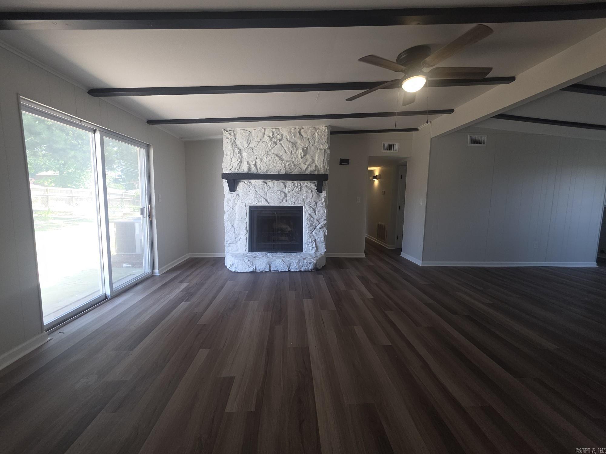 1516 Gregory Street Property Photo 4
