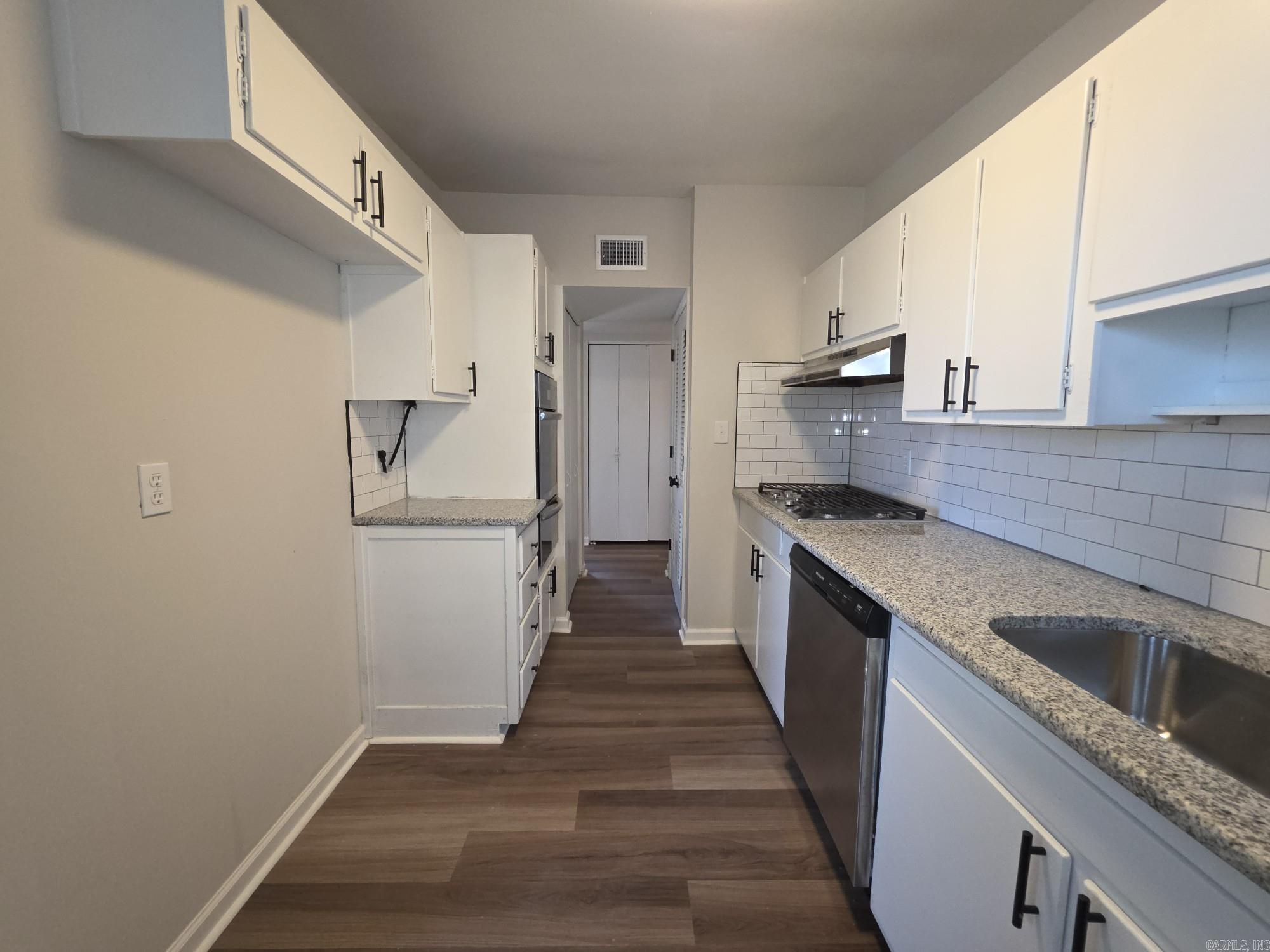1516 Gregory Street Property Photo 6