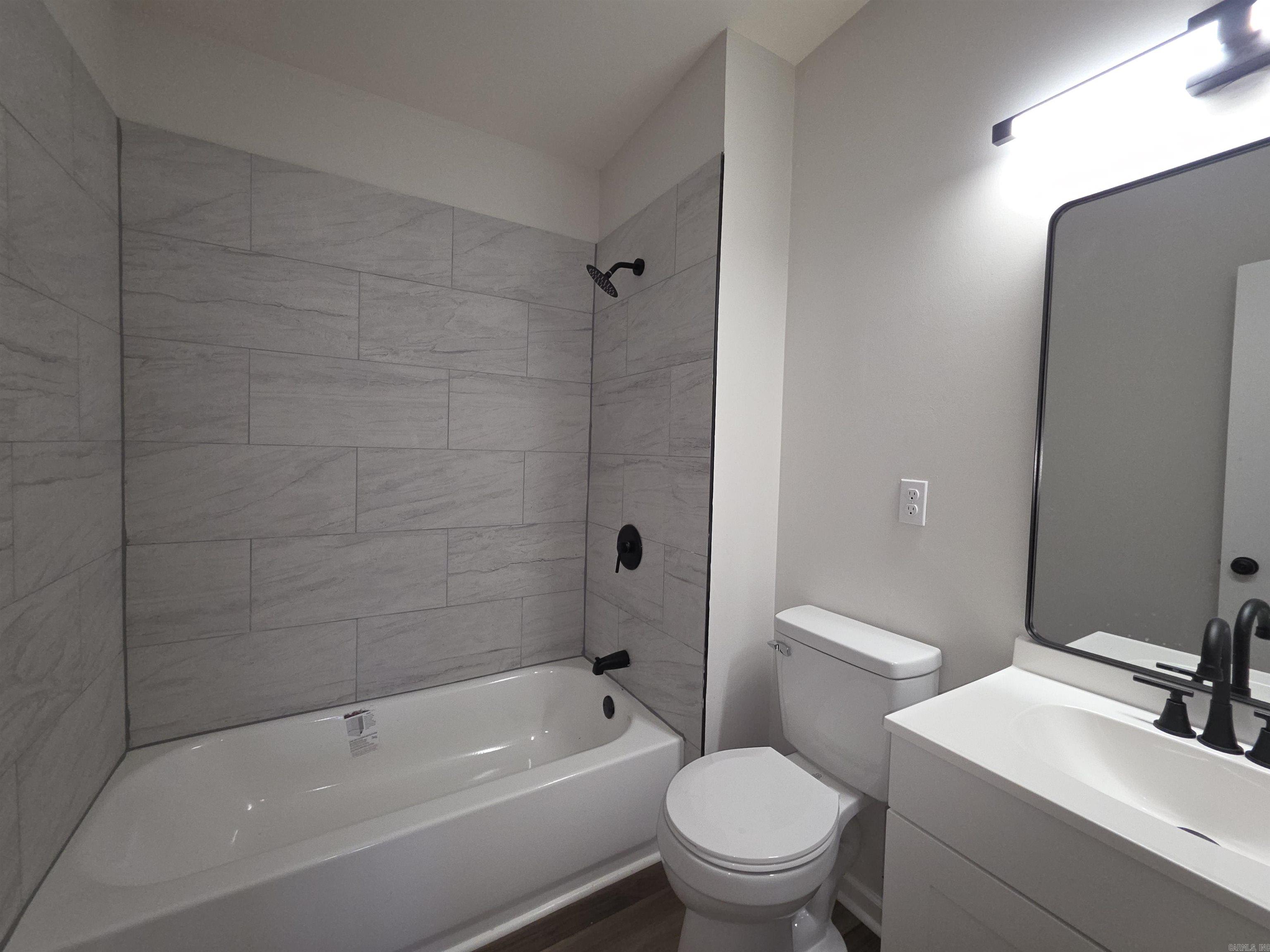 1516 Gregory Street Property Photo 14