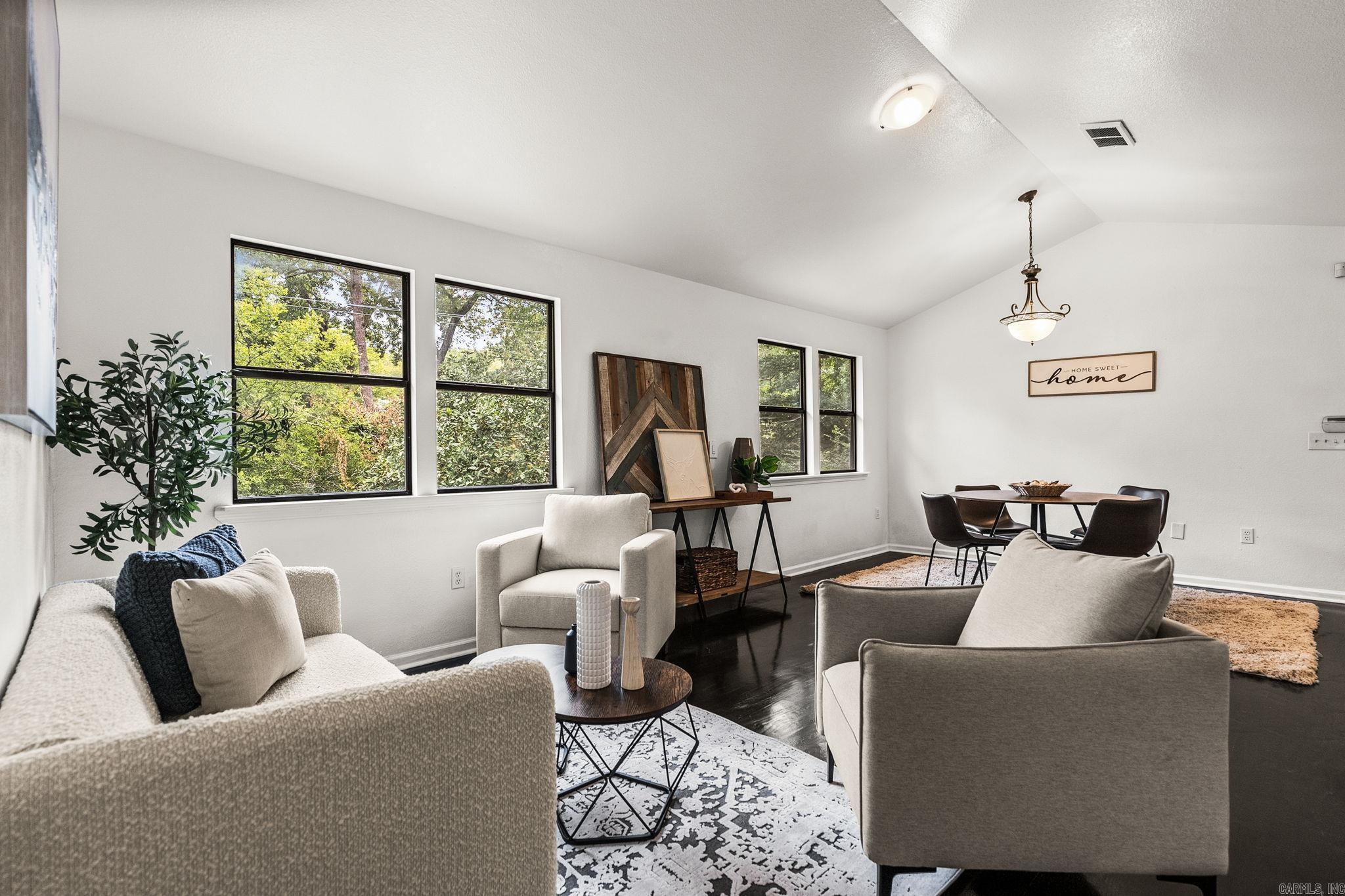 2016 Durwood Road Property Photo 13