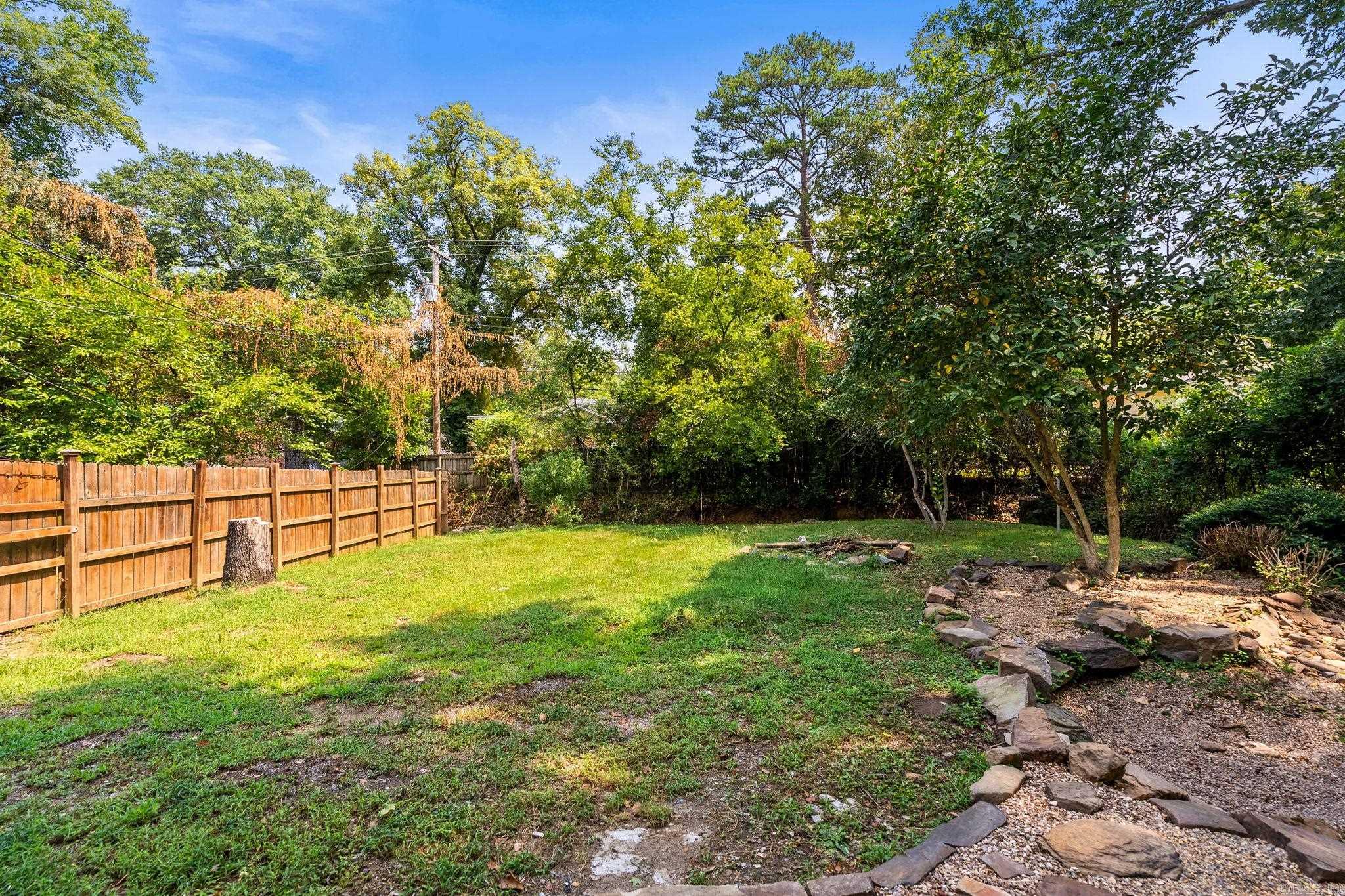 2016 Durwood Road Property Photo 42