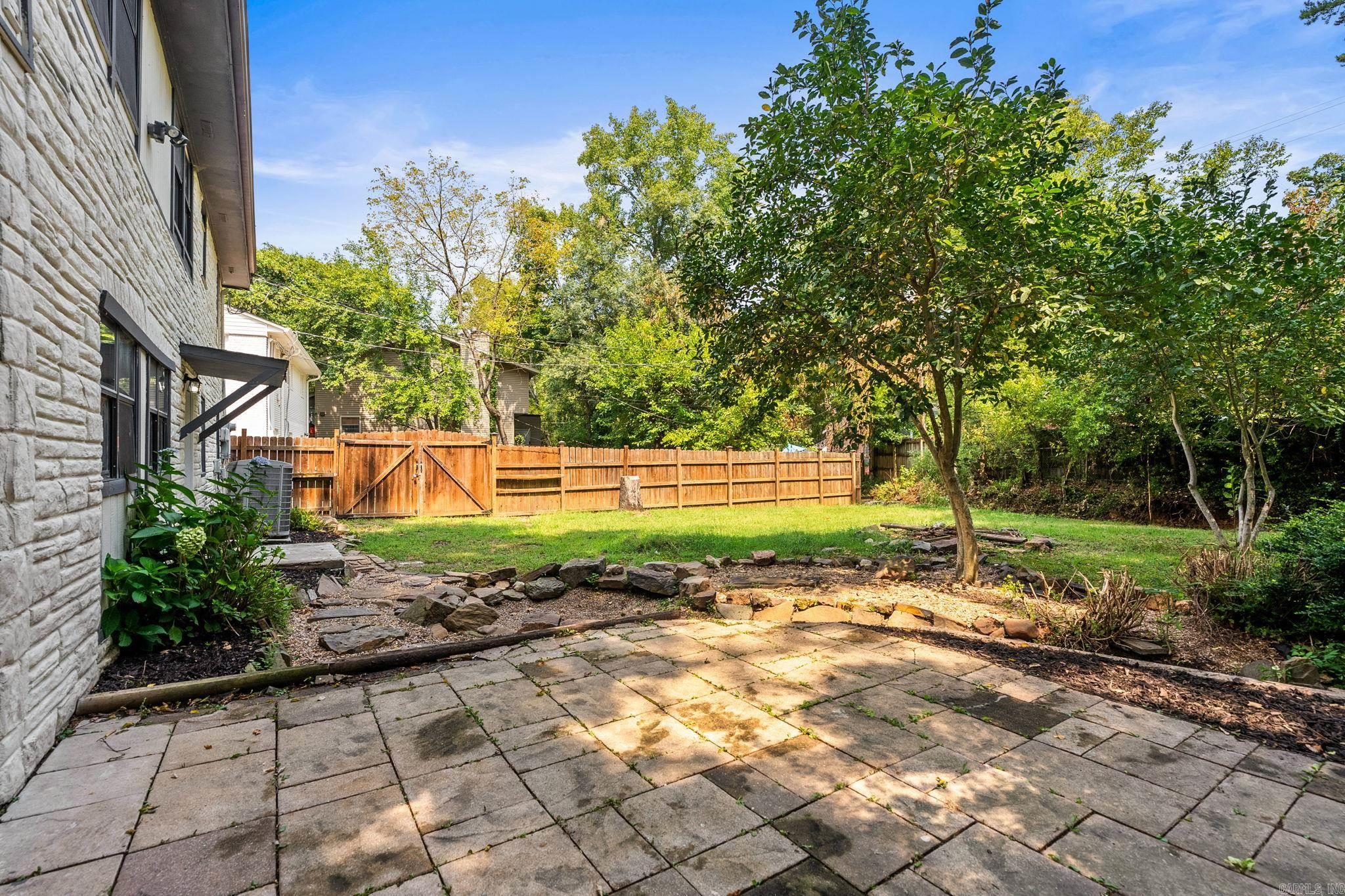 2016 Durwood Road Property Photo 45
