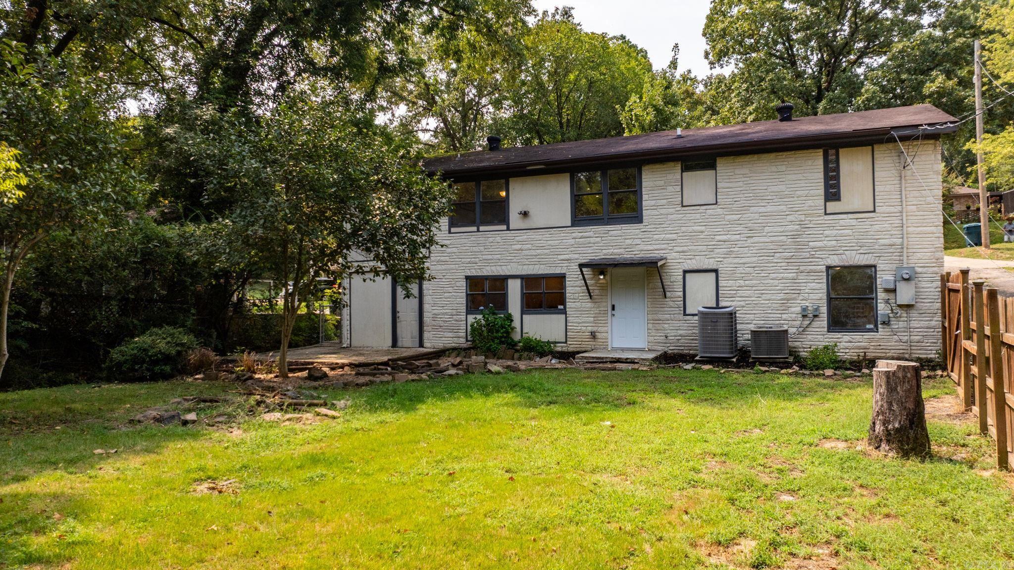 2016 Durwood Road Property Photo 47