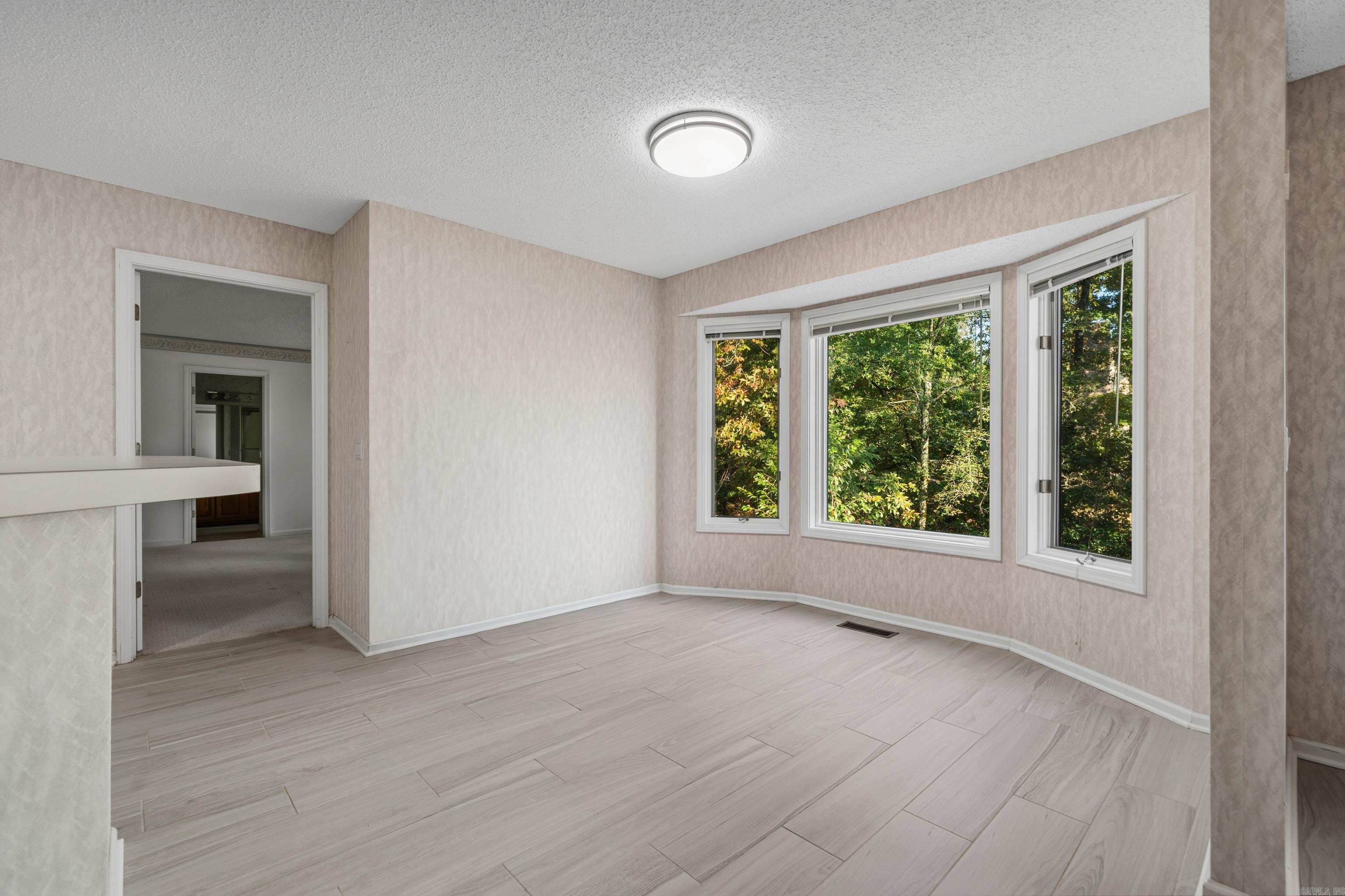 7 Paterna Lane Property Photo 8