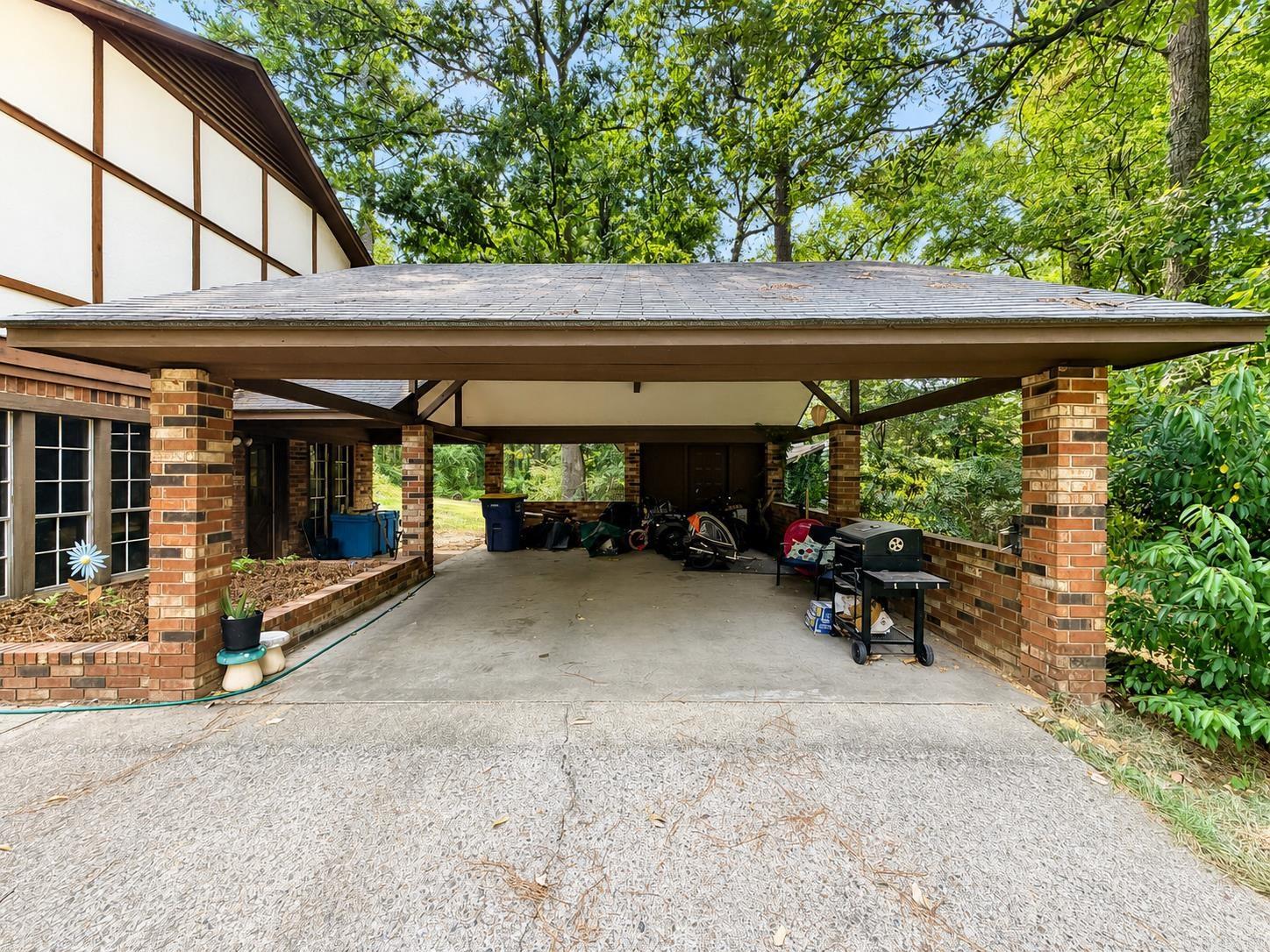1211 Buck Wright Road Property Photo 9