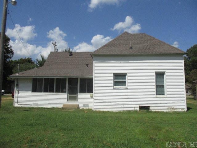 424 E Lake Street Property Photo 18