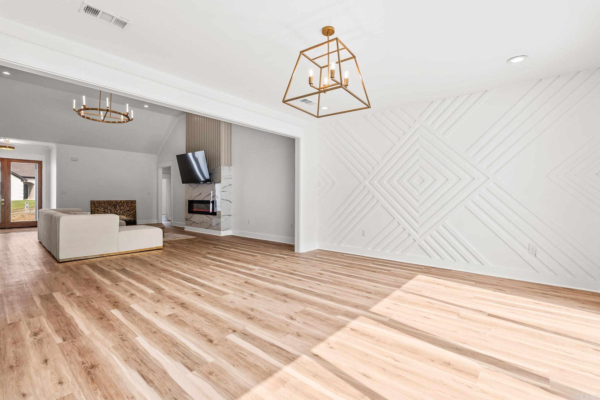 1008 Sussix Loop Property Photo 19